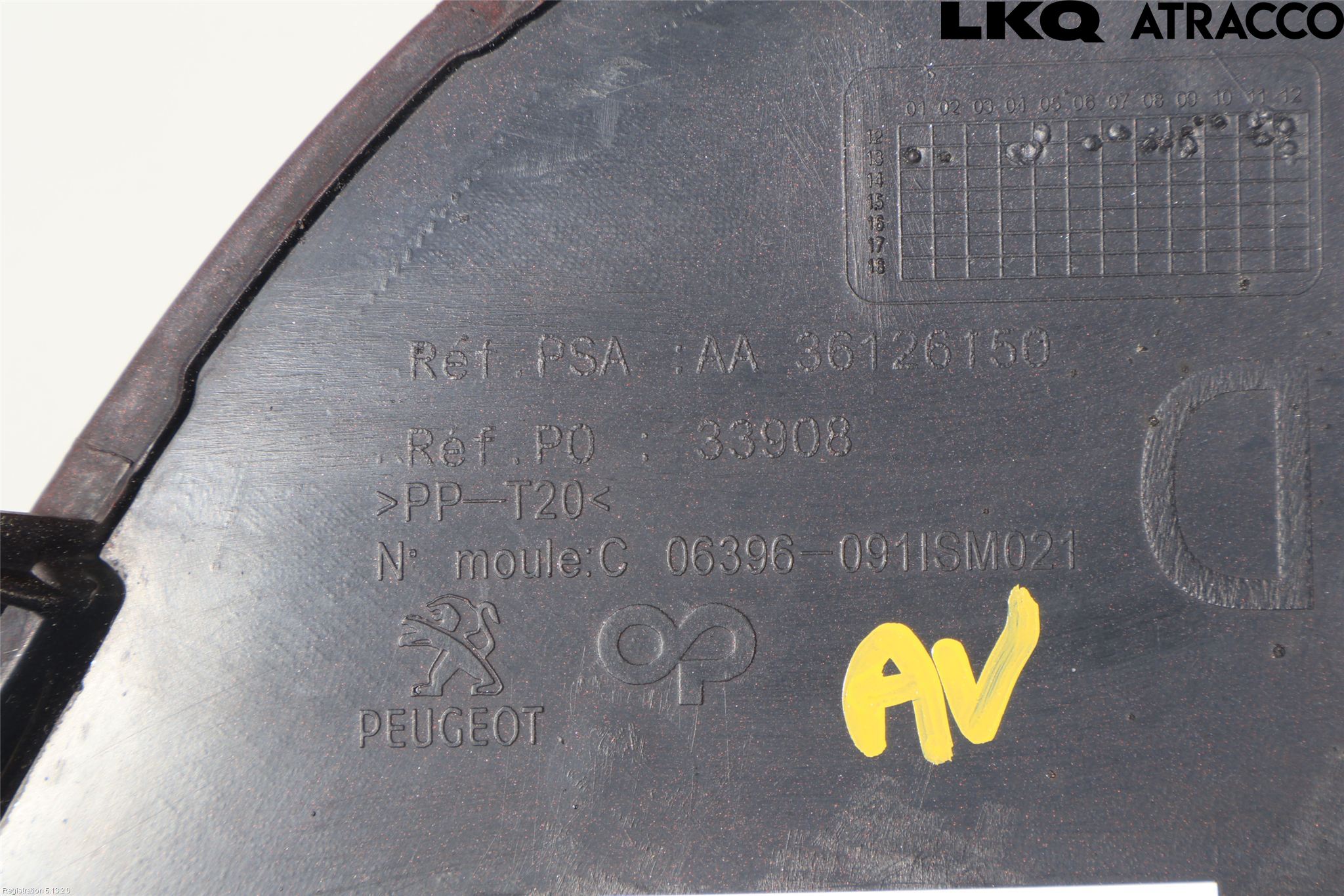 Peugeot 308 14-21 Dimljussarg Fram