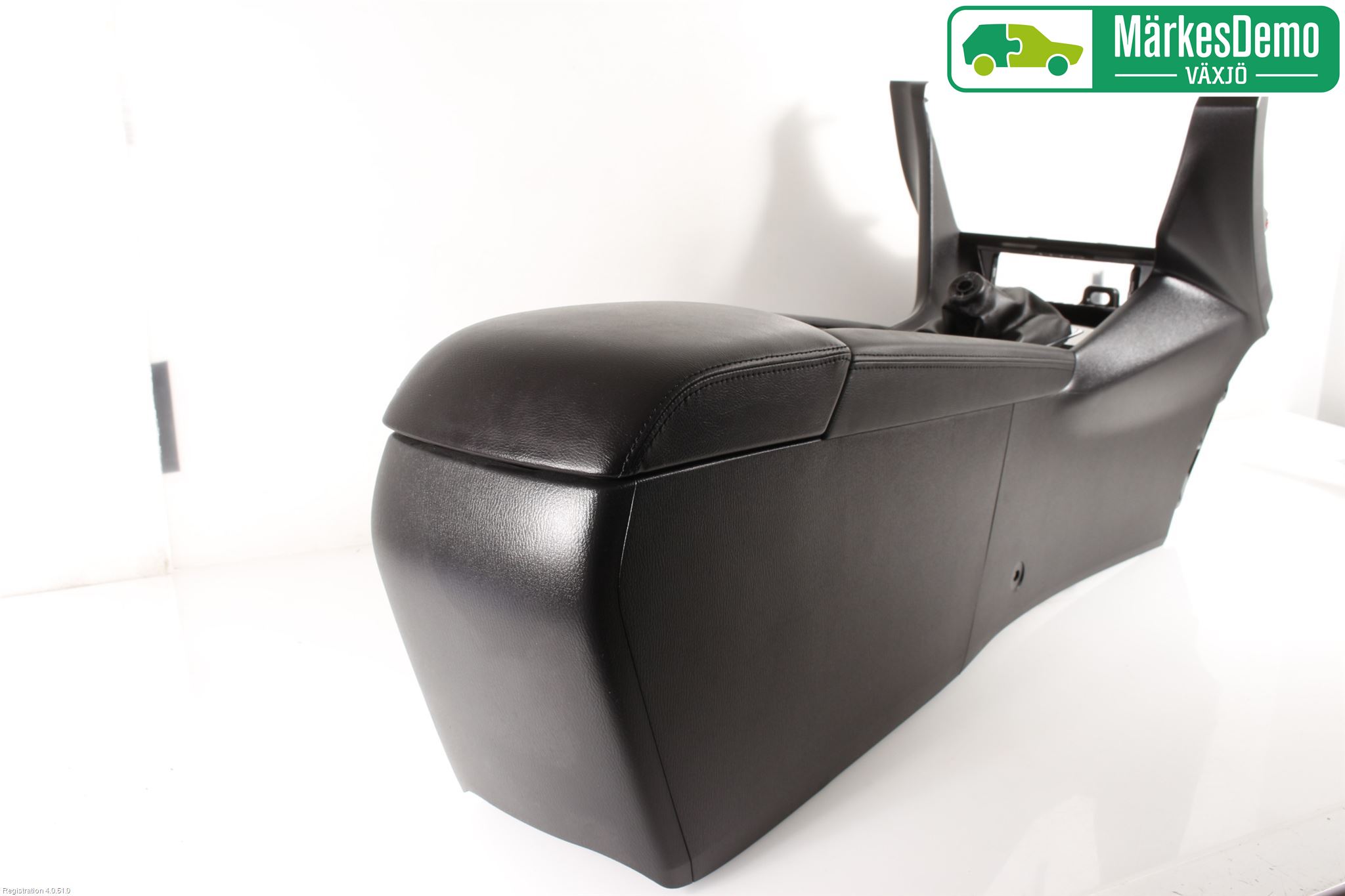 Mazda 3 III 14-19 Instrumentkonsoll Golv