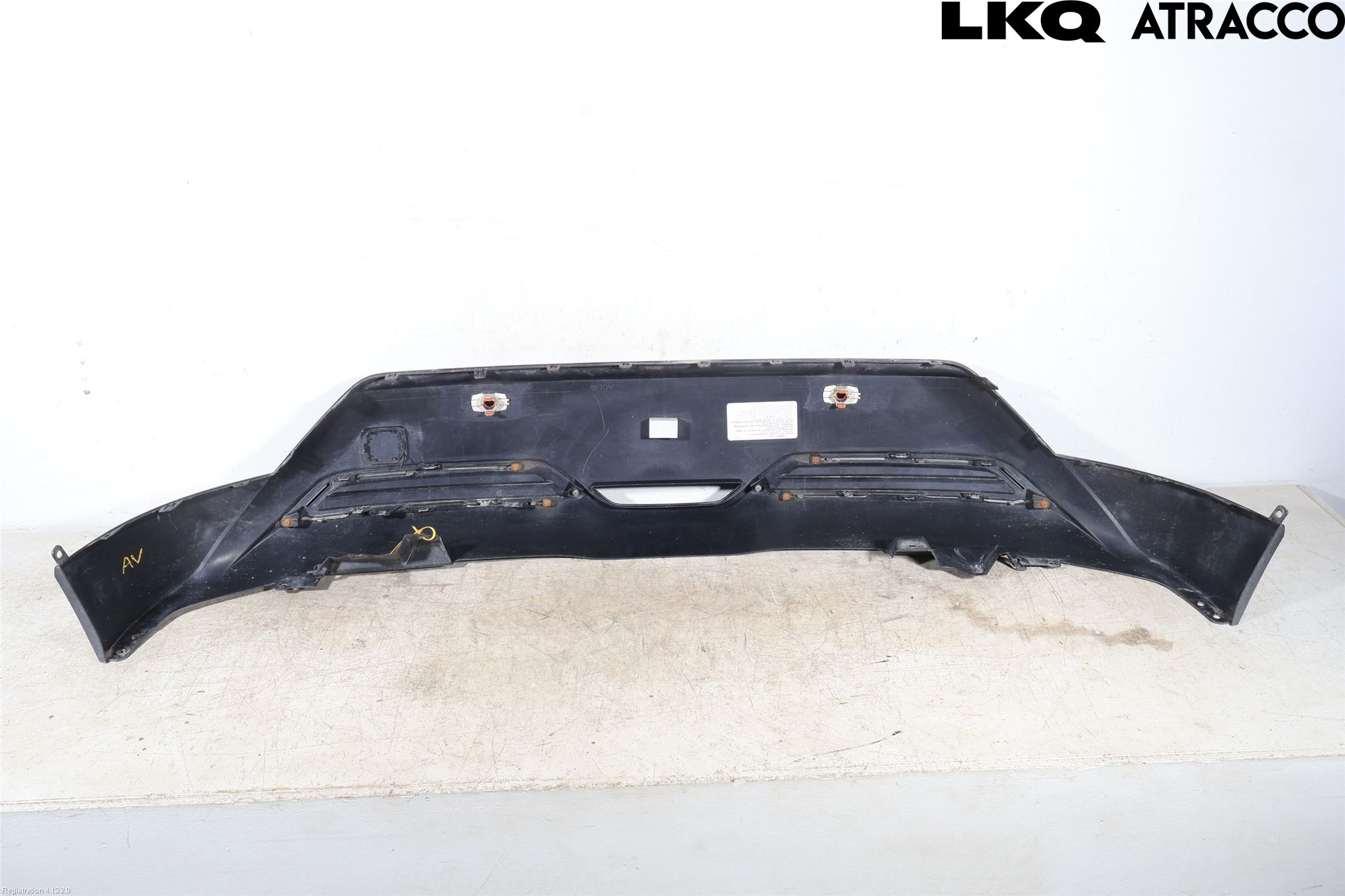 Toyota C-HR 16-23 Stötfångardel Bak Mitt