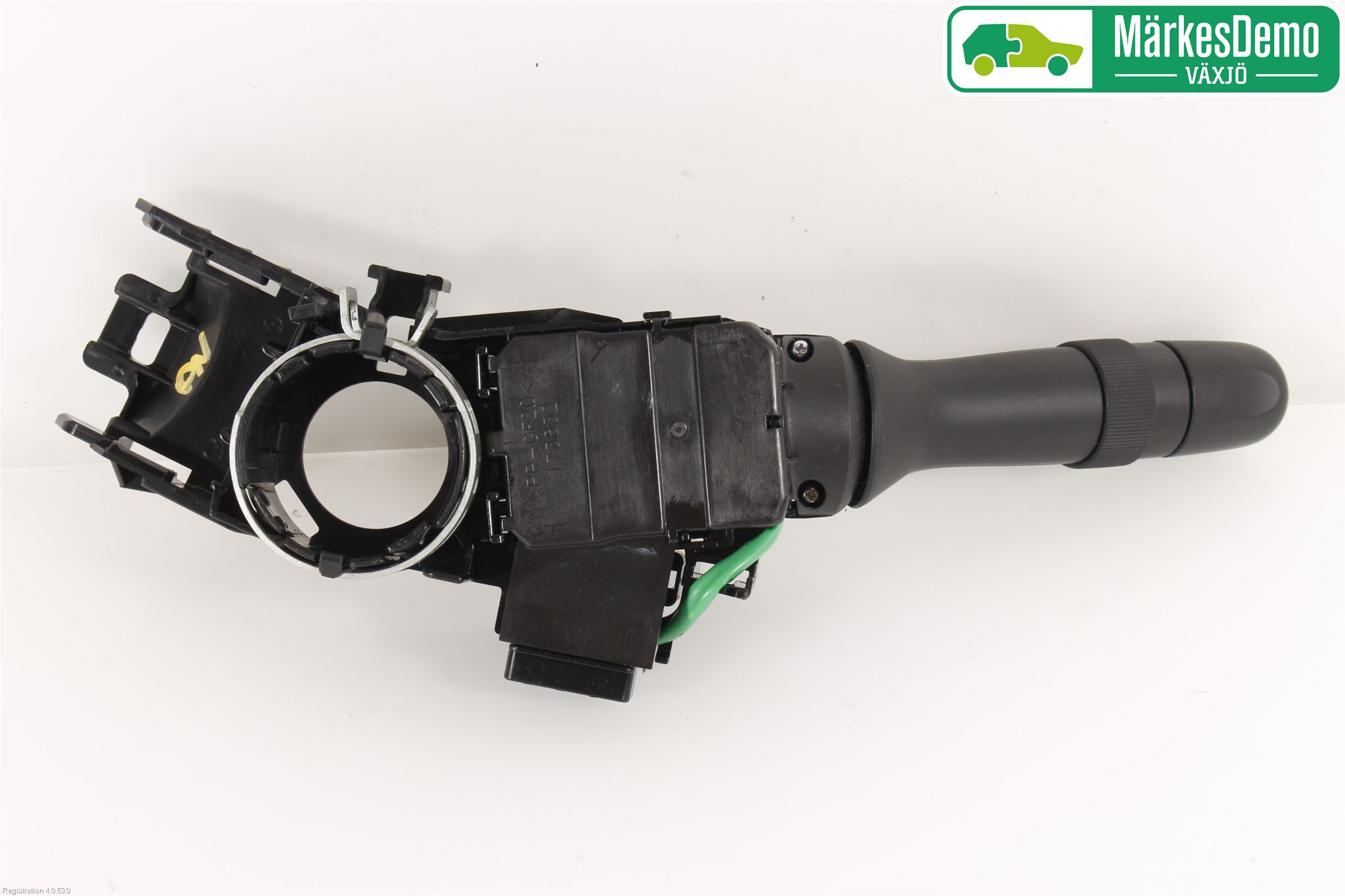 Toyota AVENSIS 16-18 Spak Blinkers-Ljusomk