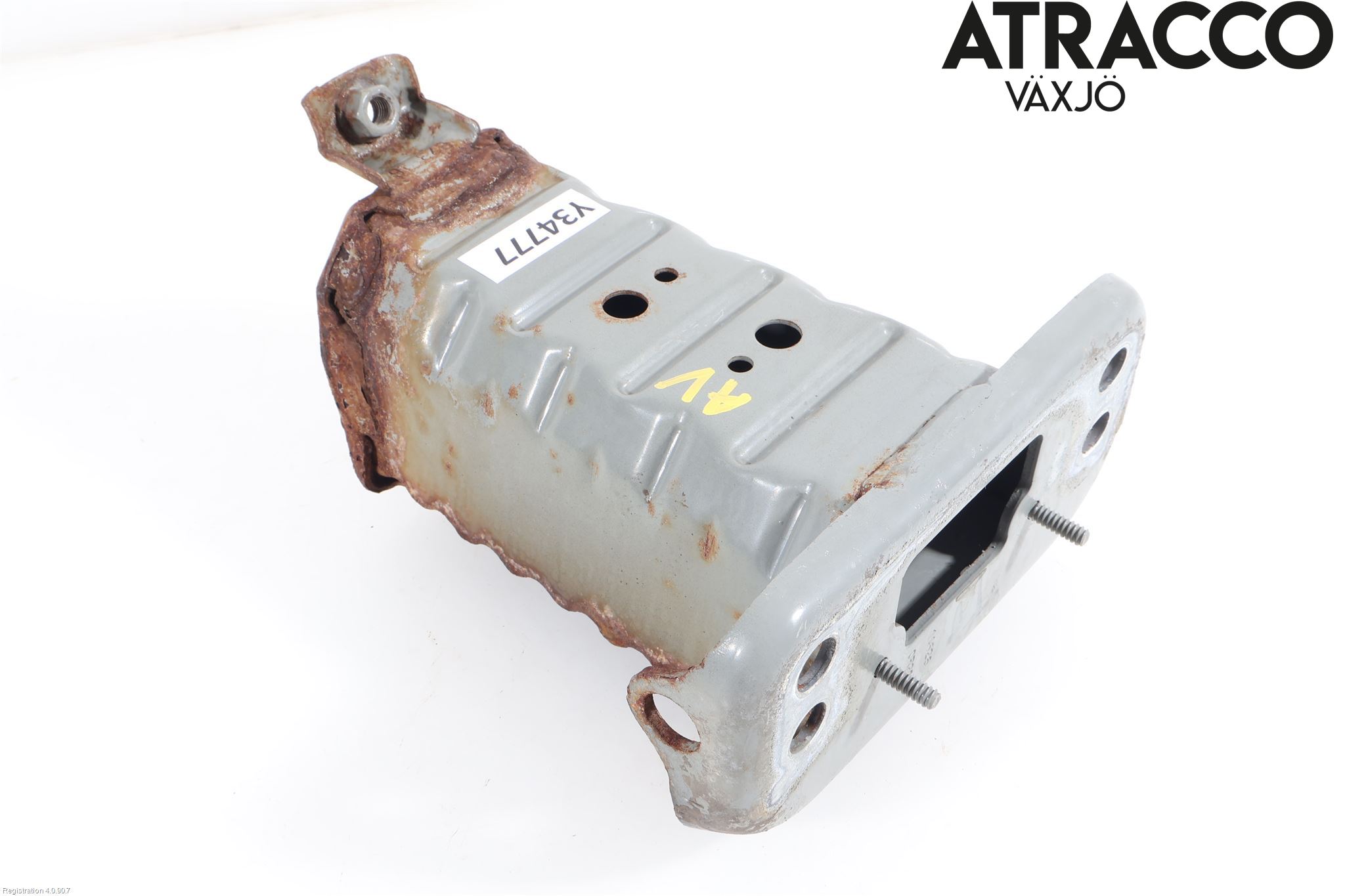 Toyota YARIS XP130 15-20 Stötfångarbärjärn Fram