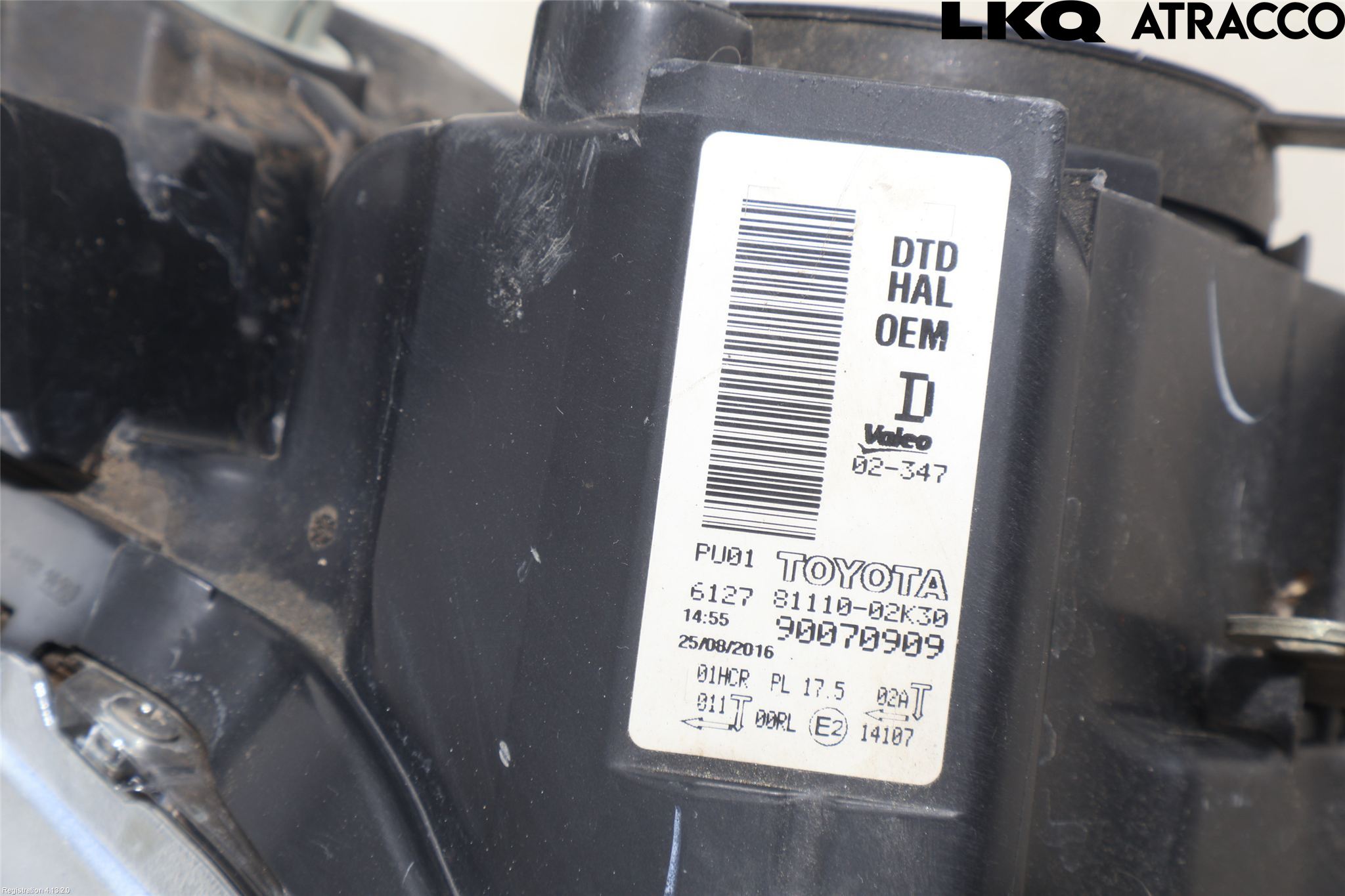 Toyota AURIS 13-19 Strålkastare Höger