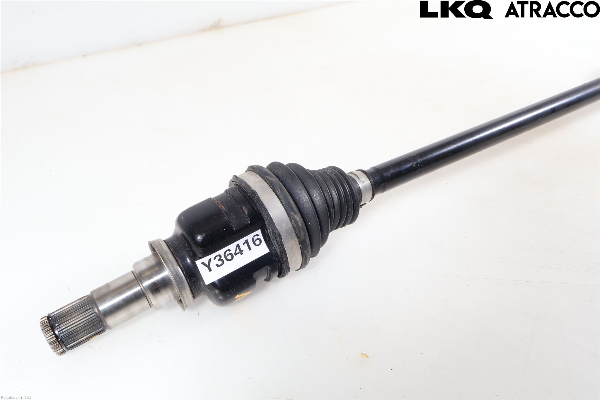 Toyota AYGO X AB70 22- Drivaxel Fram Höger