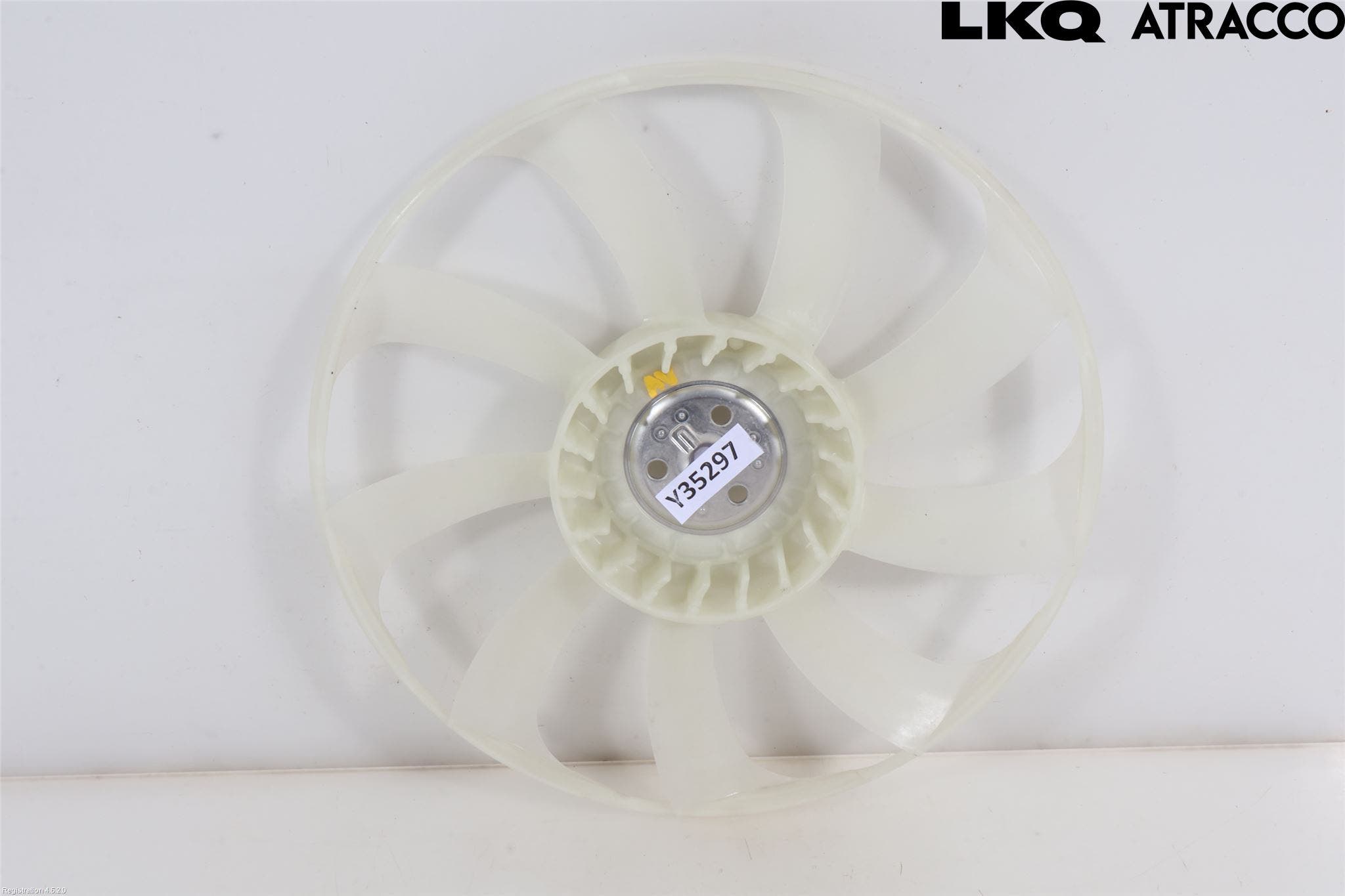 Toyota COROLLA 19- Kylfläkt-Vinge