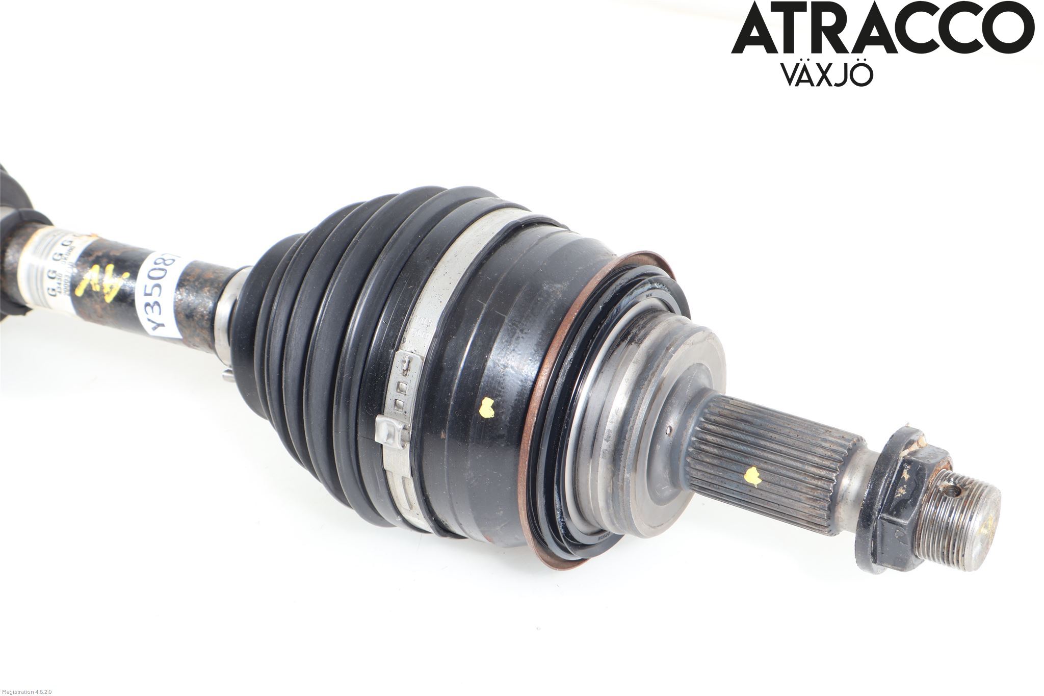 Toyota HILUX 16- Drivaxel Fram Vänster