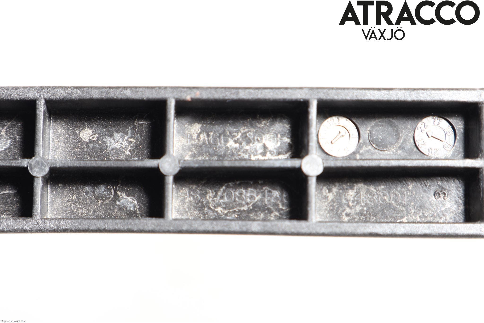 Peugeot 3008 17-24 Huv Spärr