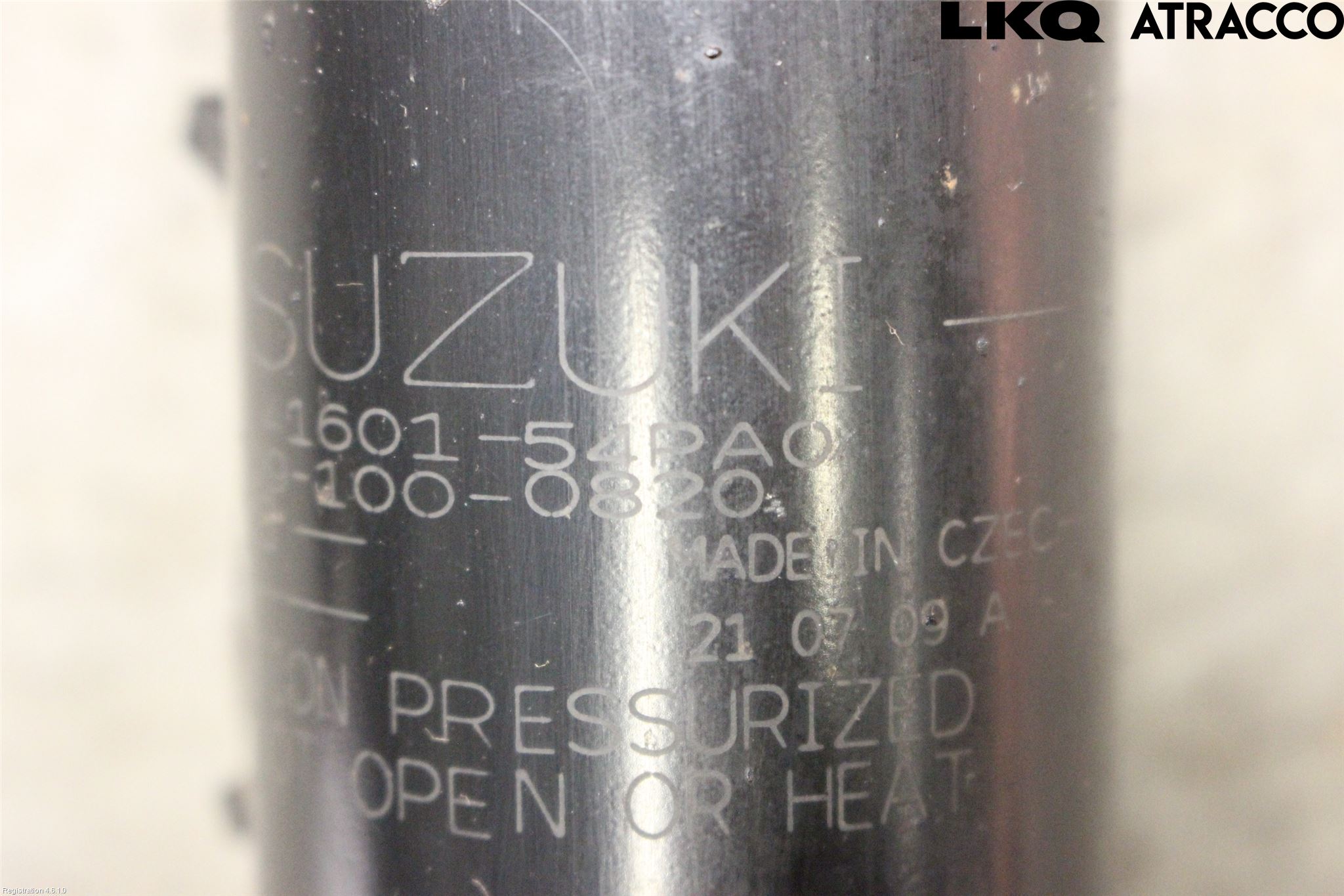 Suzuki VITARA 15- Fjäderben Fram Höger