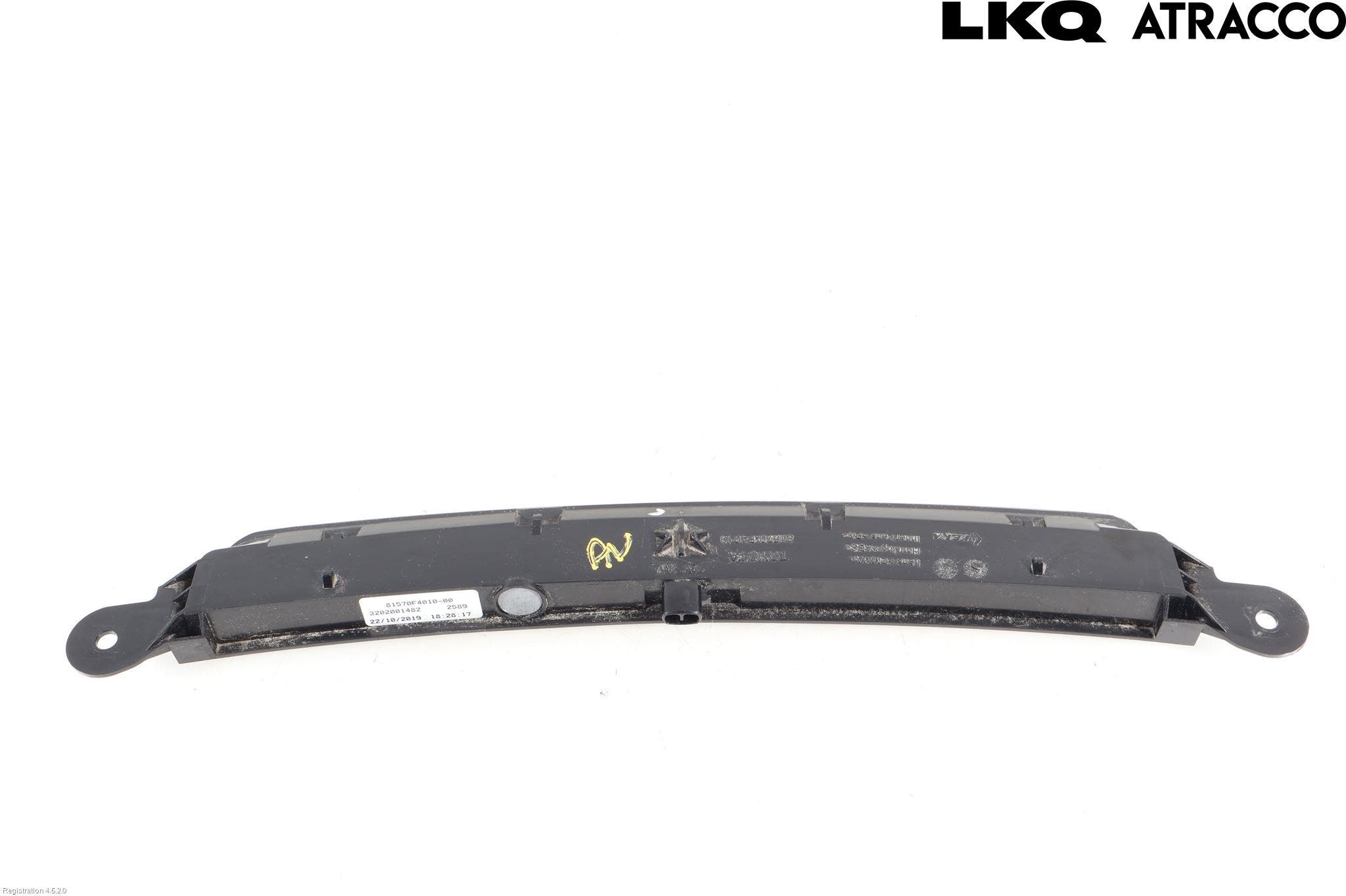 Toyota C-HR 16-23 Bromsljus Bakruta