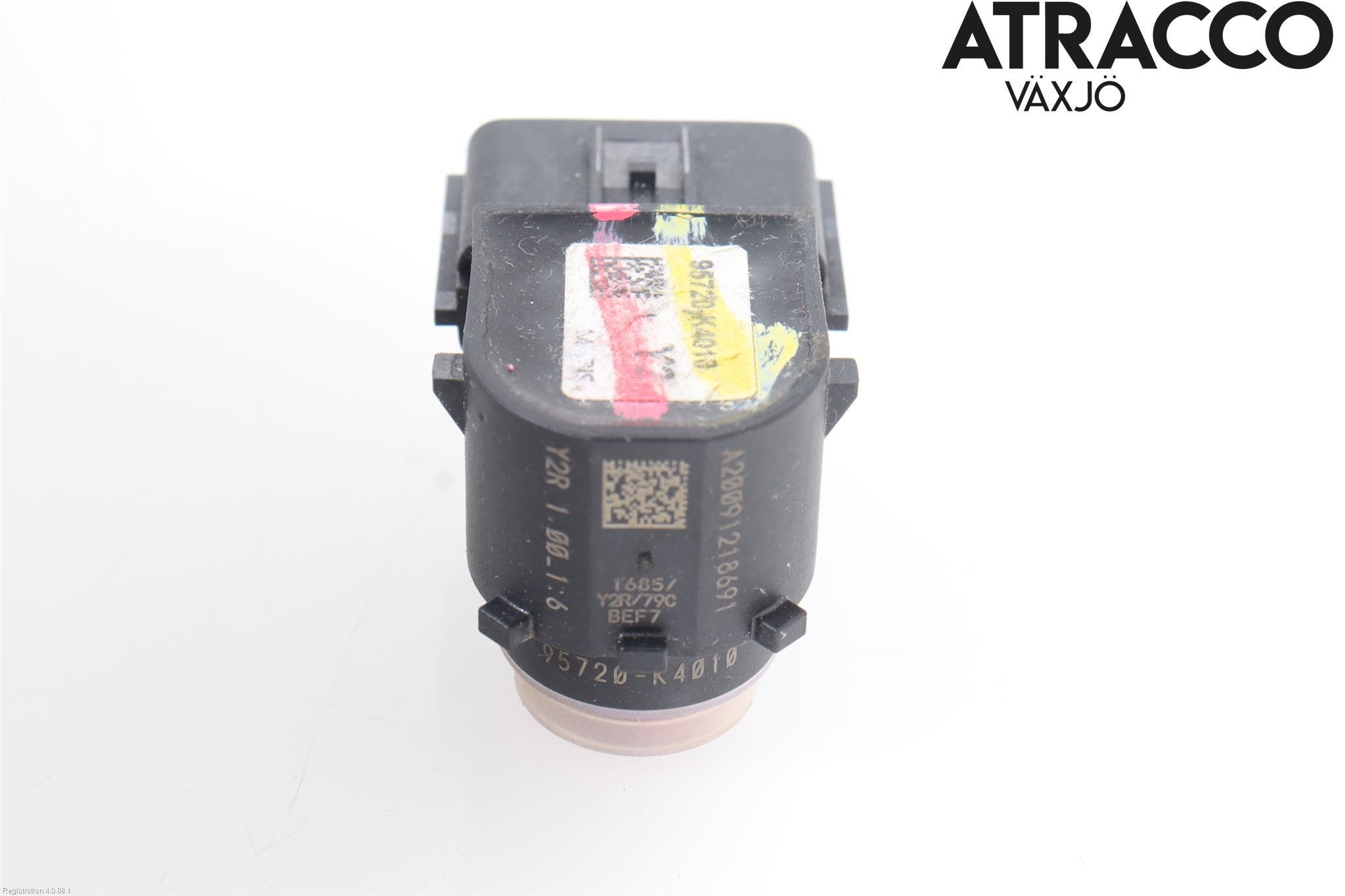 Hyundai KONA/ELECTRIC OS 18-23 Parkeringshjälp Frontsensor