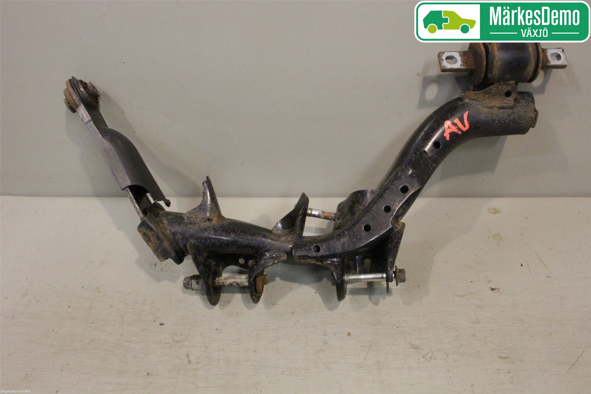 Honda CR-V 13-18 Bärarm Bak Höger