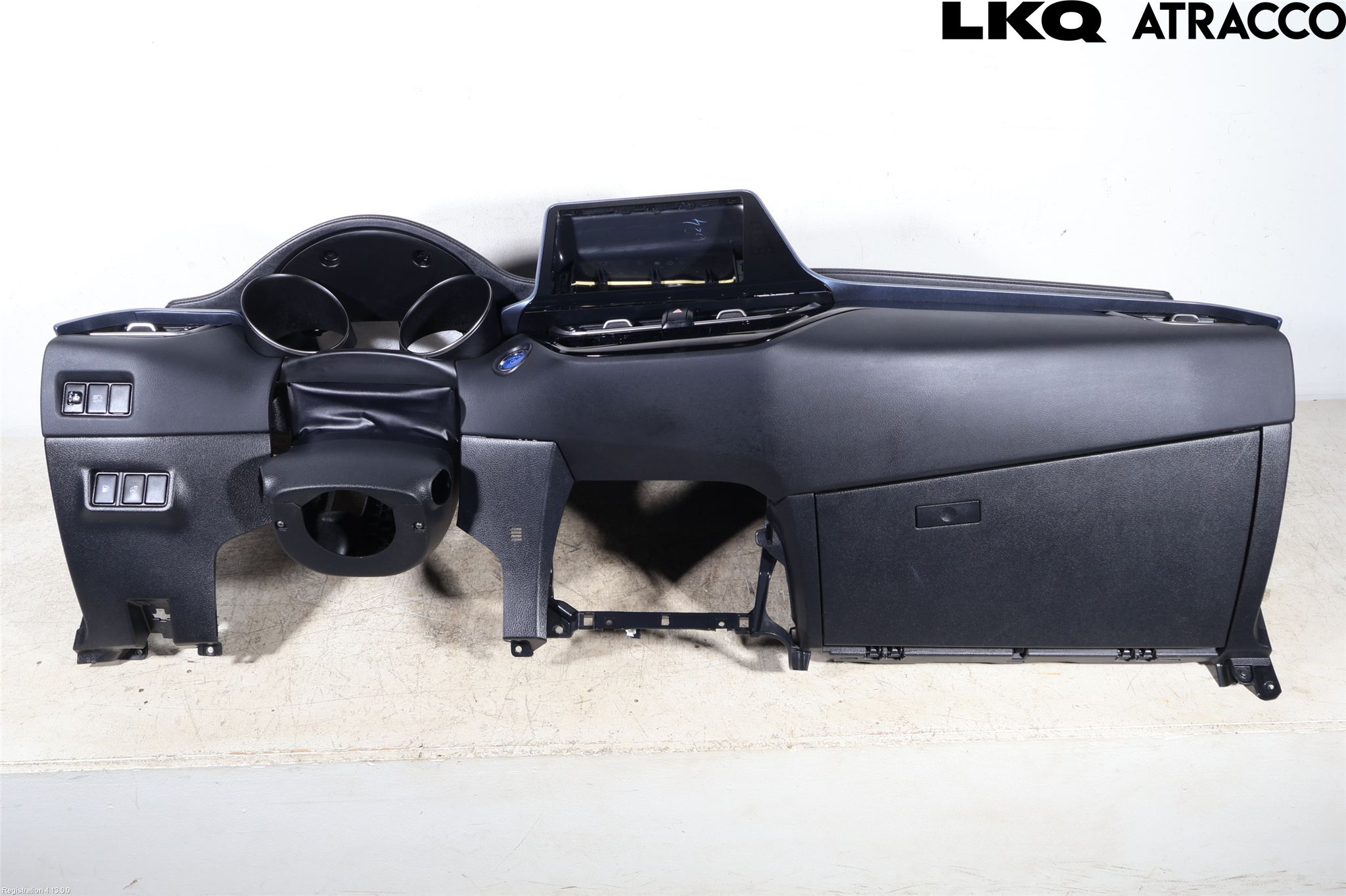 Toyota C-HR 16-23 Instrumentbräda
