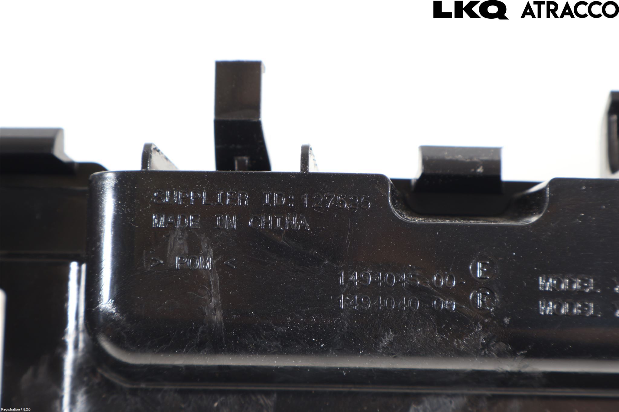 Tesla MODEL Y 21- Stötfångardel Bak Mitt