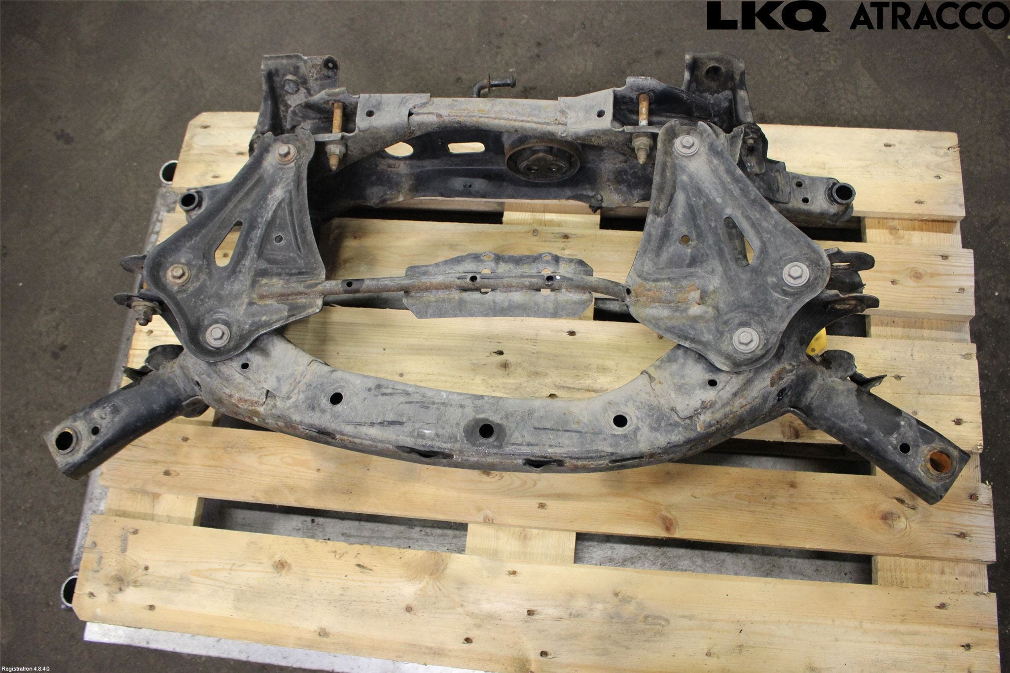 Lexus NX 300h 15-21 Bakaxelbalk