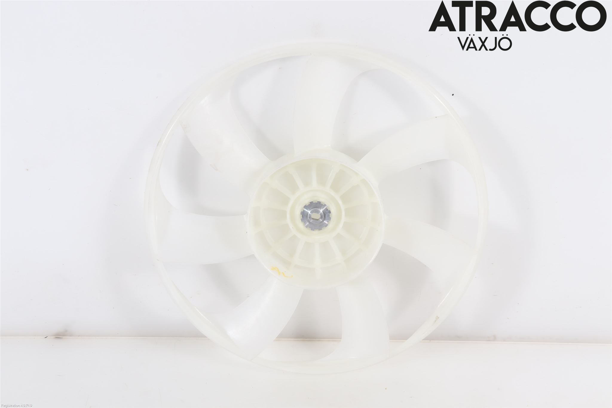 Lexus CT 200h Kylfläkt-Vinge