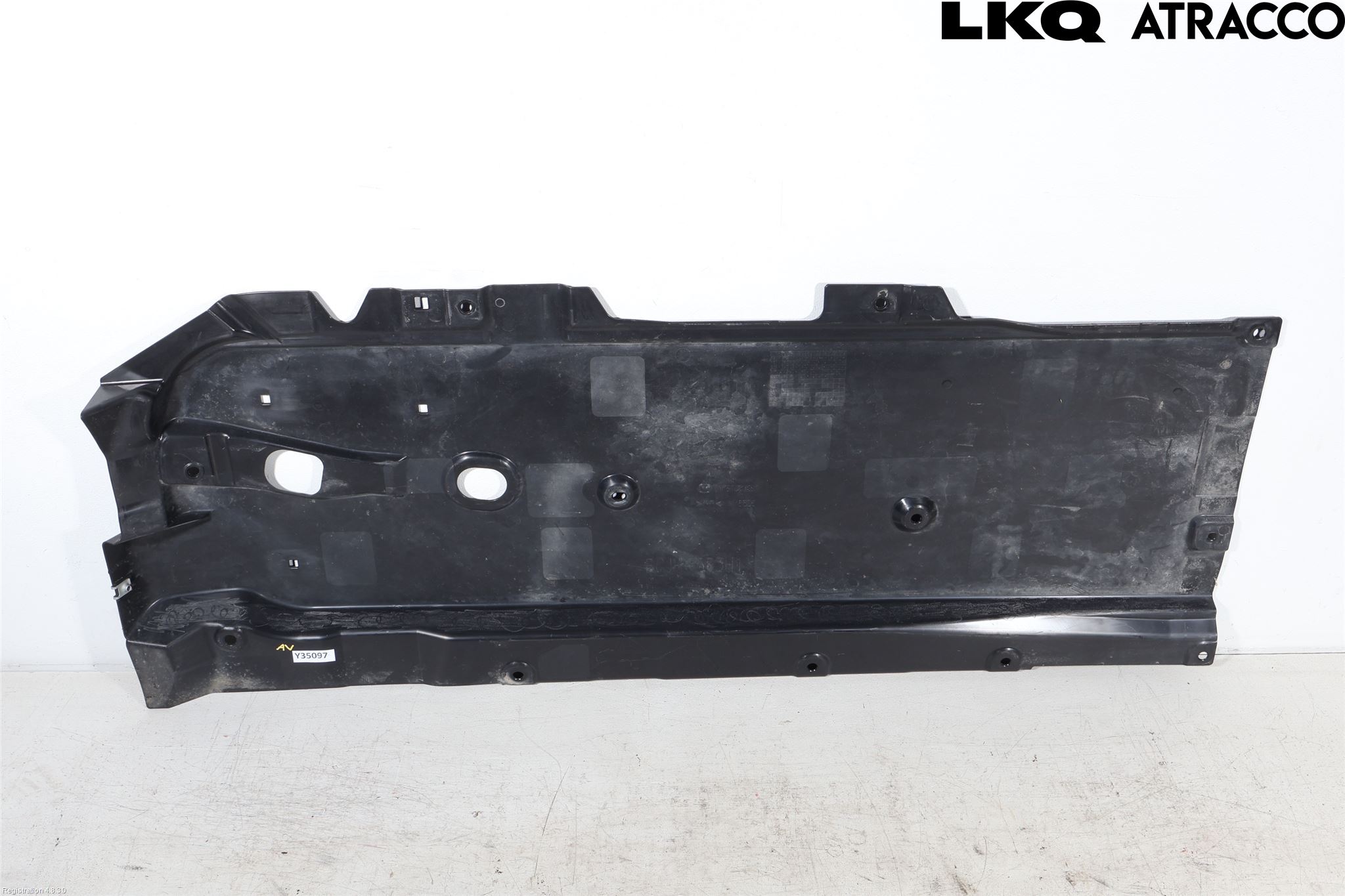 Mazda 3 IV 19- Hasplåt Plåt-Plast