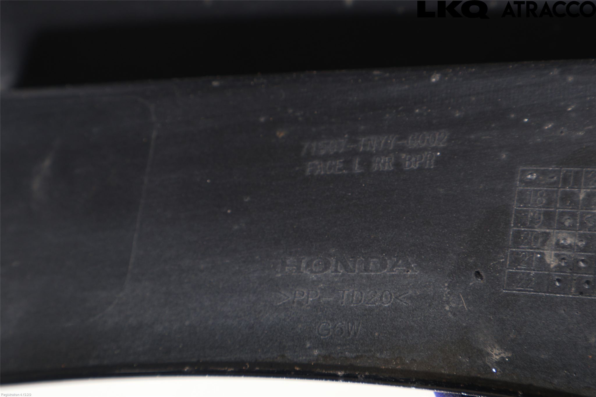 Honda CR-V 19-22 Stötfångardel Bak Vä