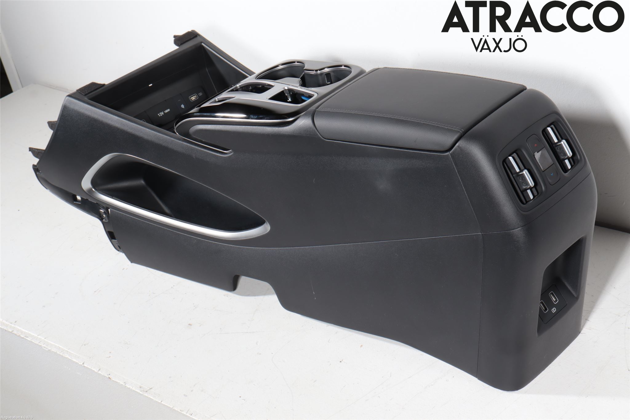 Hyundai TUCSON 05- Instrumentkonsoll Golv