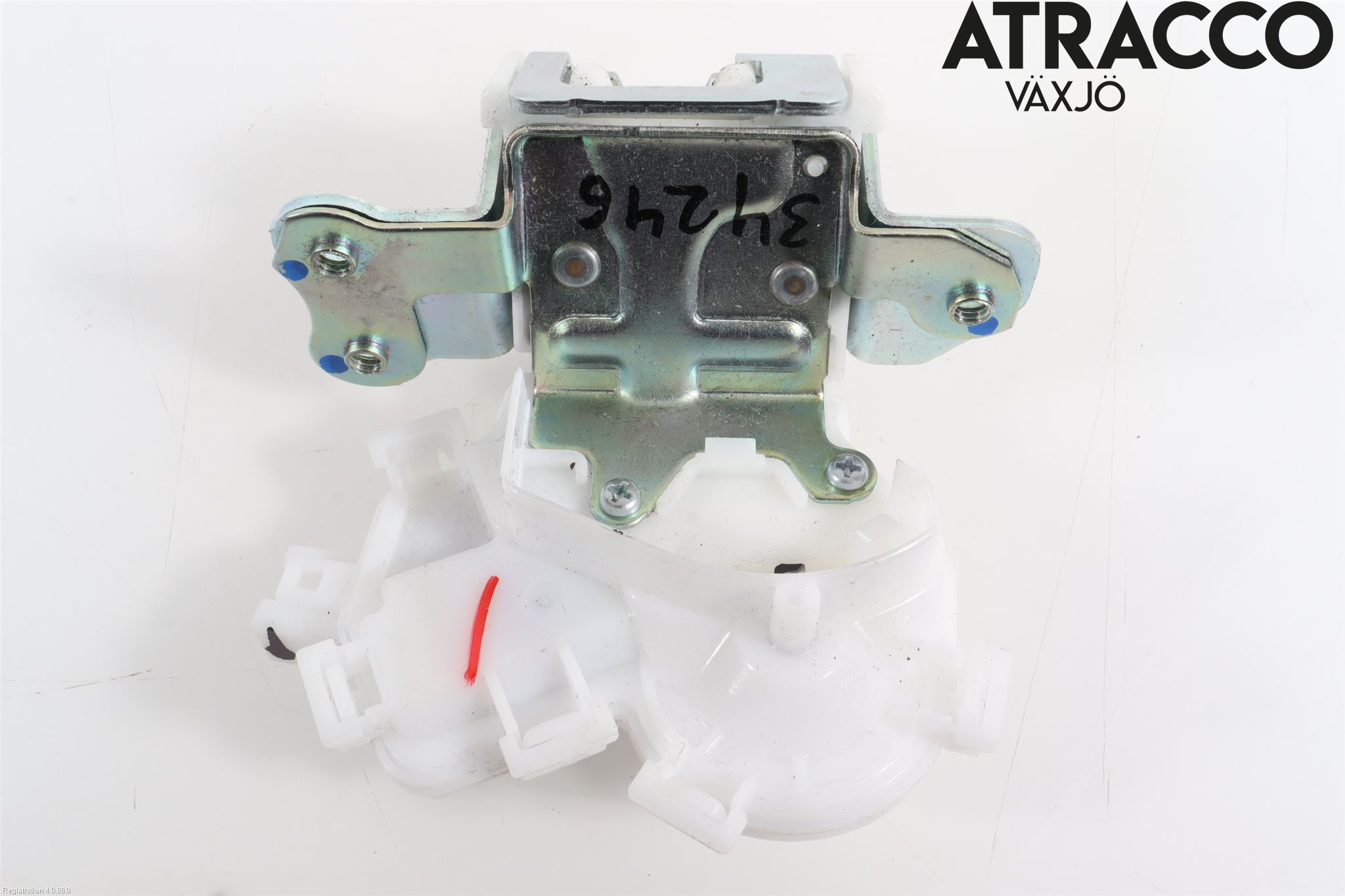 Mitsubishi ECLIPS CROSS Låskista Baklucka