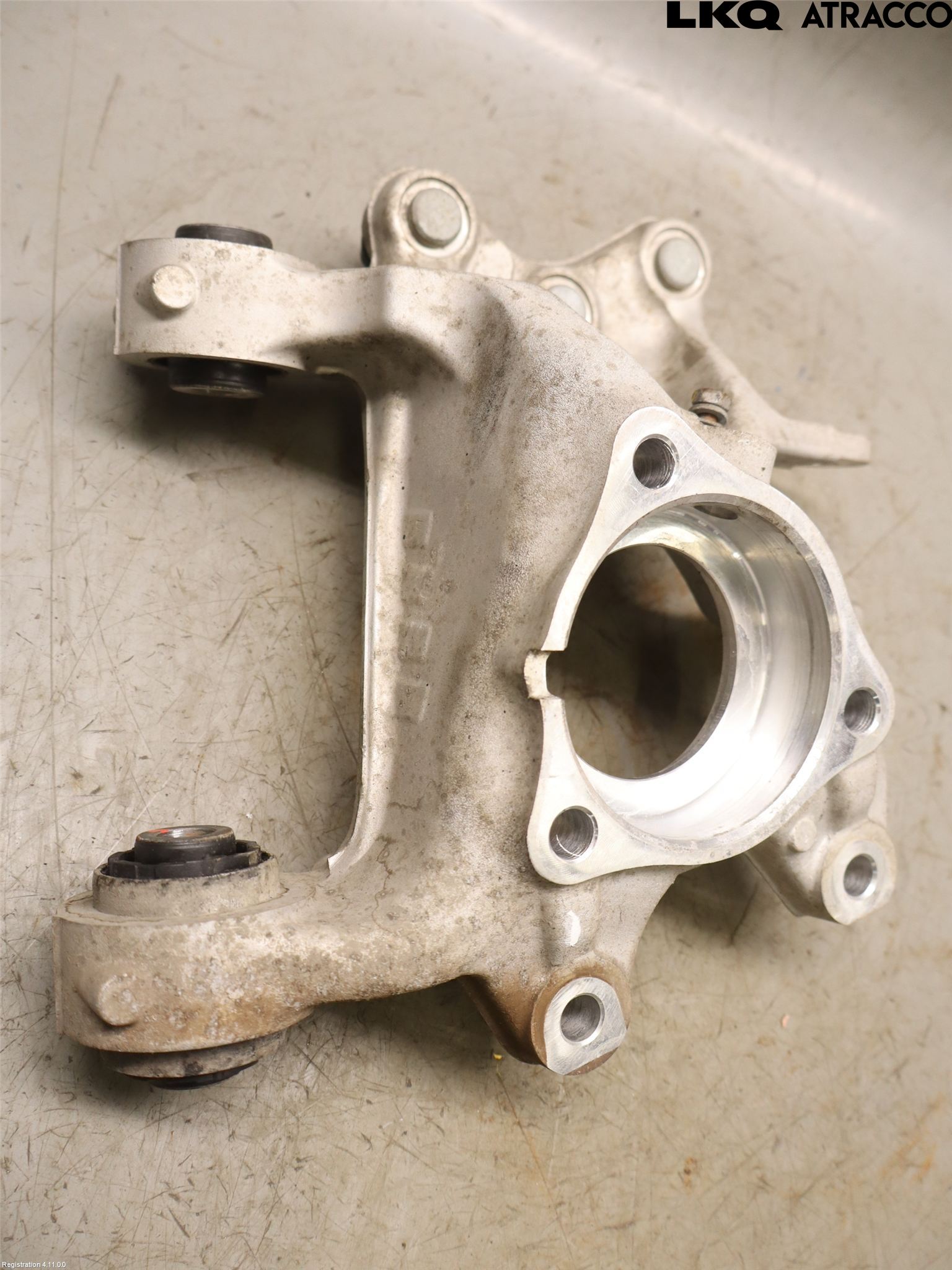 Hyundai TUCSON 05- Hjullagerhus-Spindel Vä B