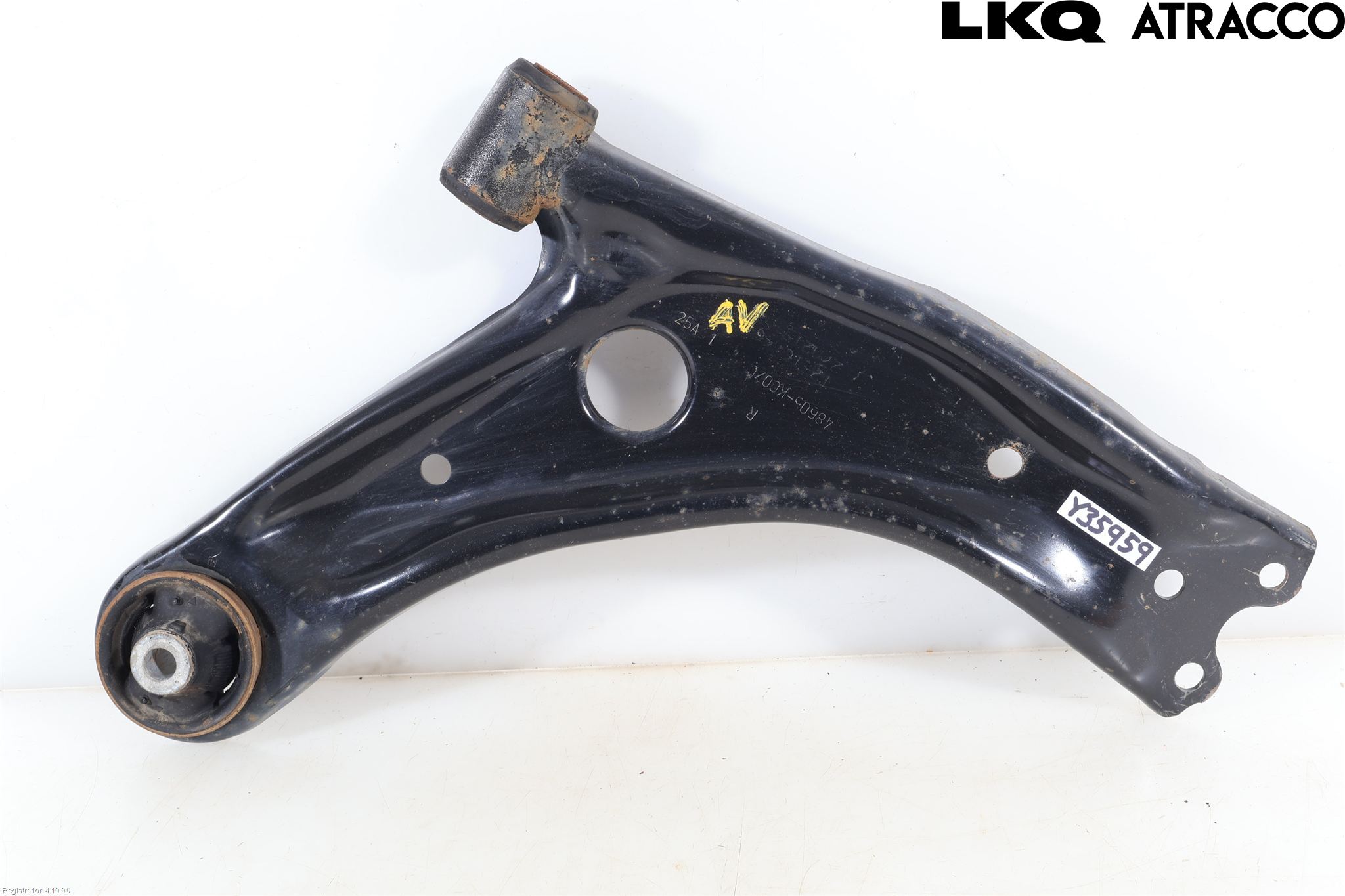 Toyota YARIS XP21 20- Bärarm Fram Undre Hö