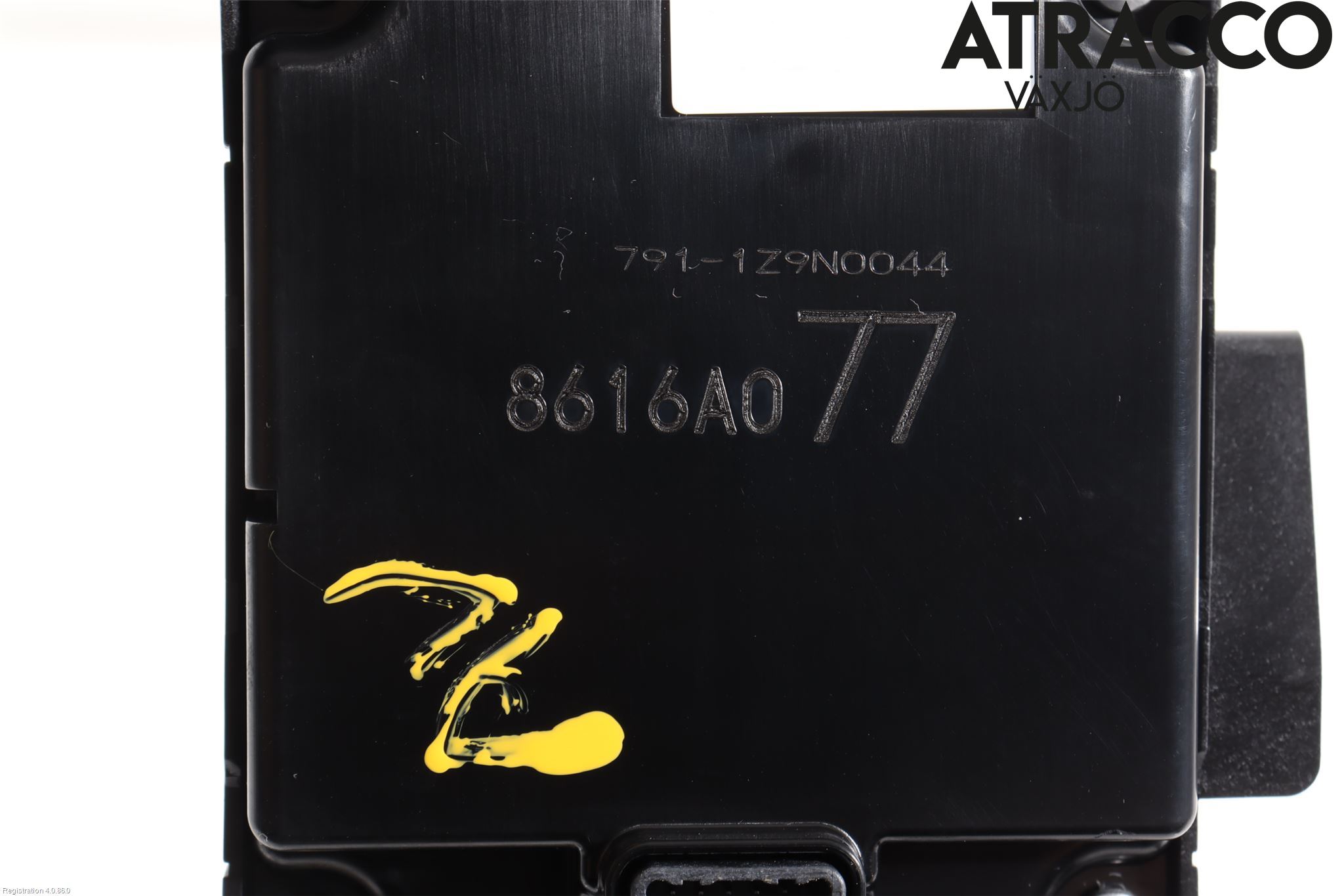 Mitsubishi ECLIPS CROSS Strömställare Färddator