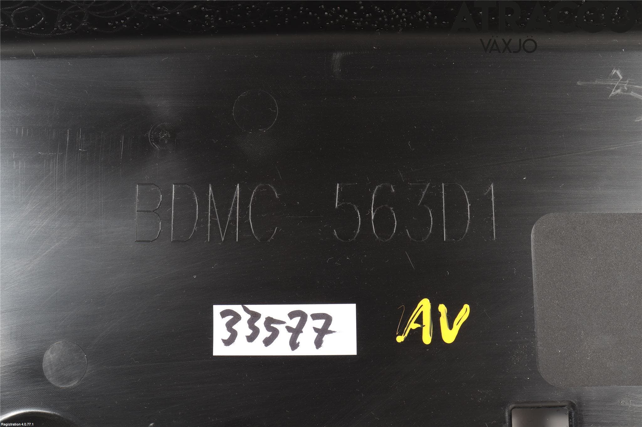 Mazda CX-30 20- Hasplåt Plåt-Plast