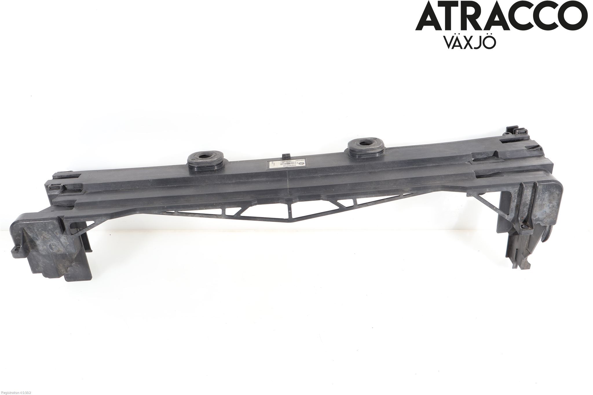 BMW 5 F10/F11/F18 09-17 Kylarfäste-Ram-Balk