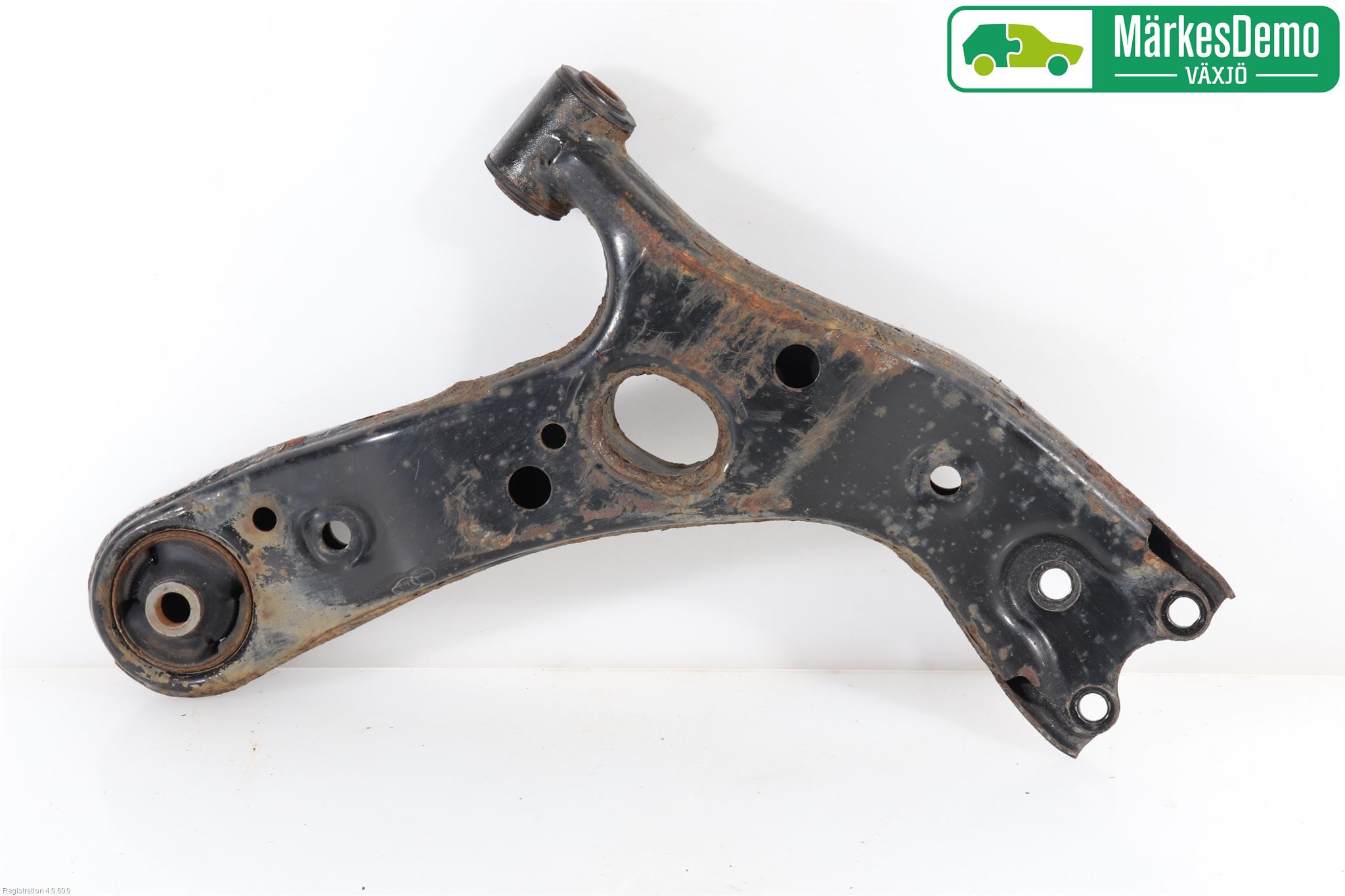 Toyota VERSO 09-18 Bärarm Fram Undre Vä