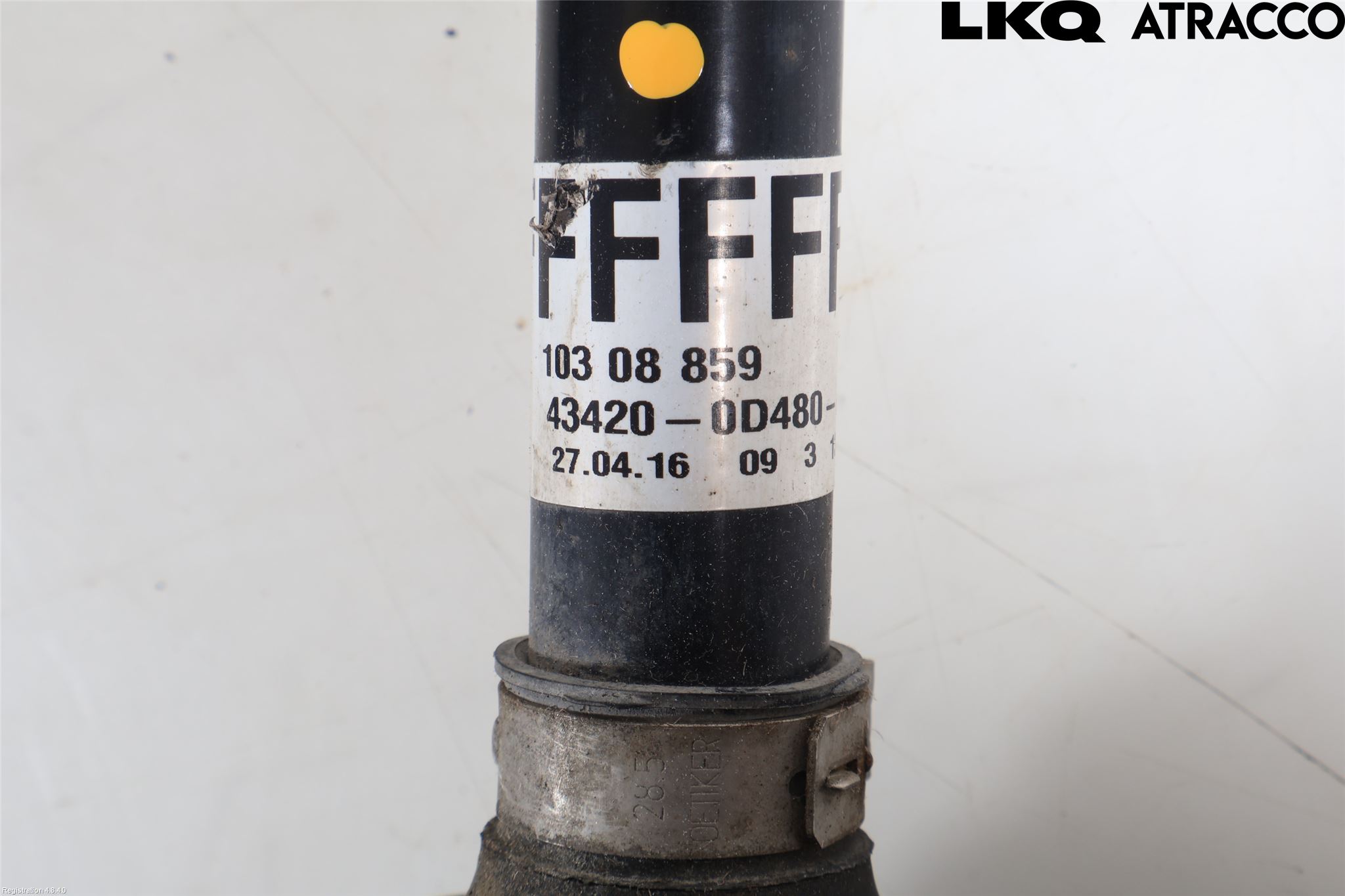 Toyota YARIS XP130 15-20 Drivaxel Fram Vänster