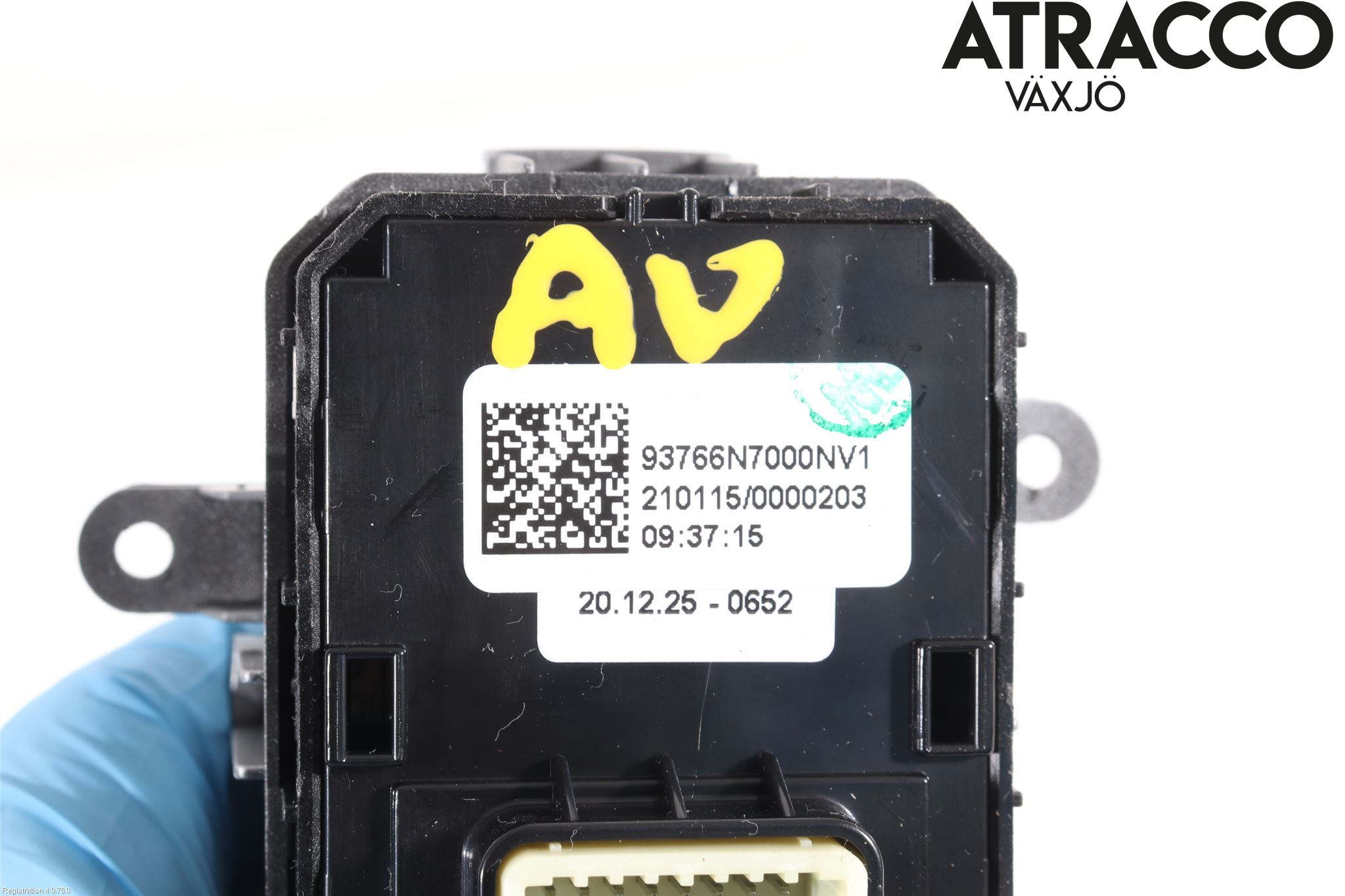 Hyundai TUCSON 05- Strömställare Parkeringsbroms