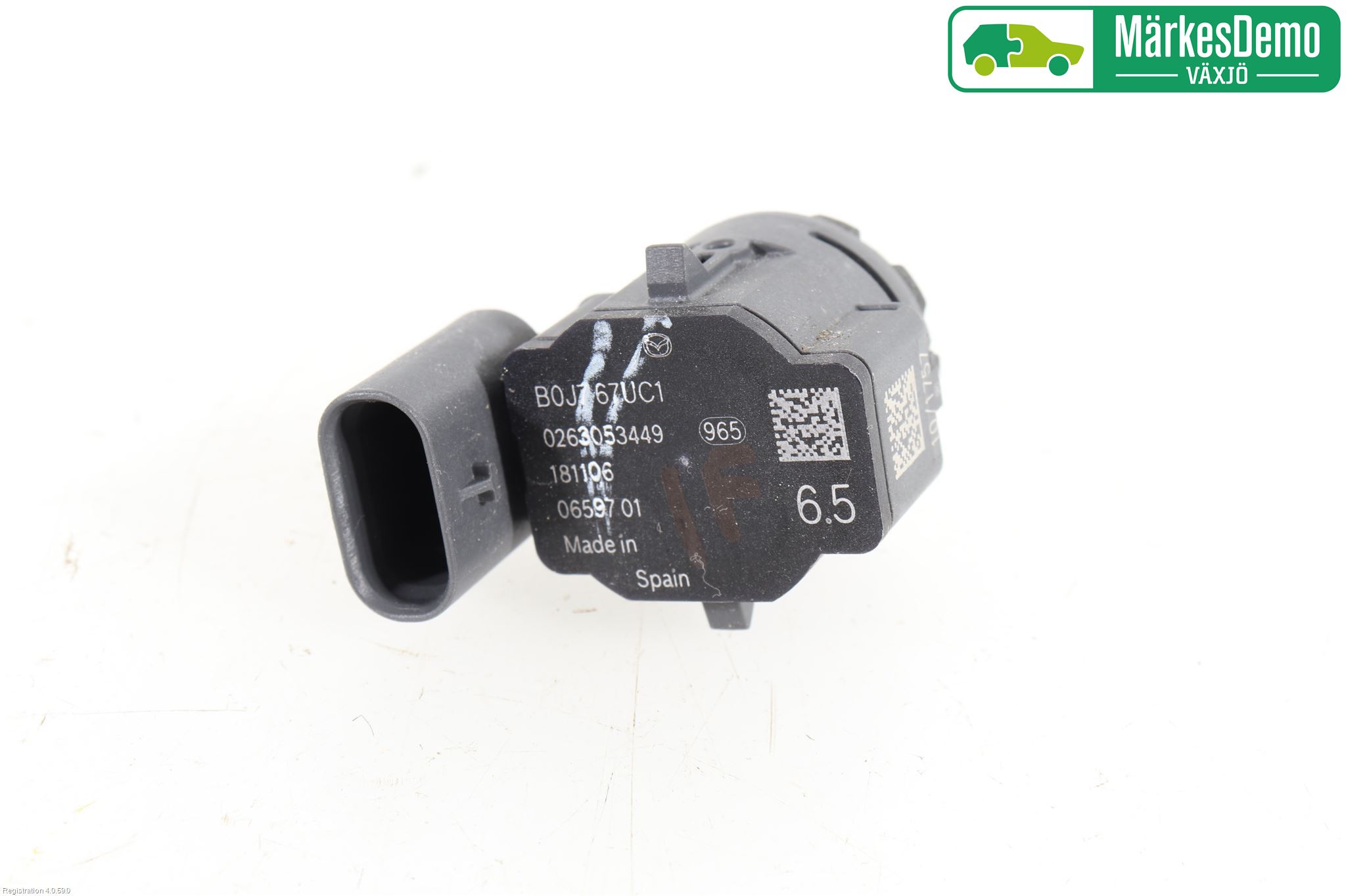 Mazda 3 IV 19- Parkeringshjälp Frontsensor