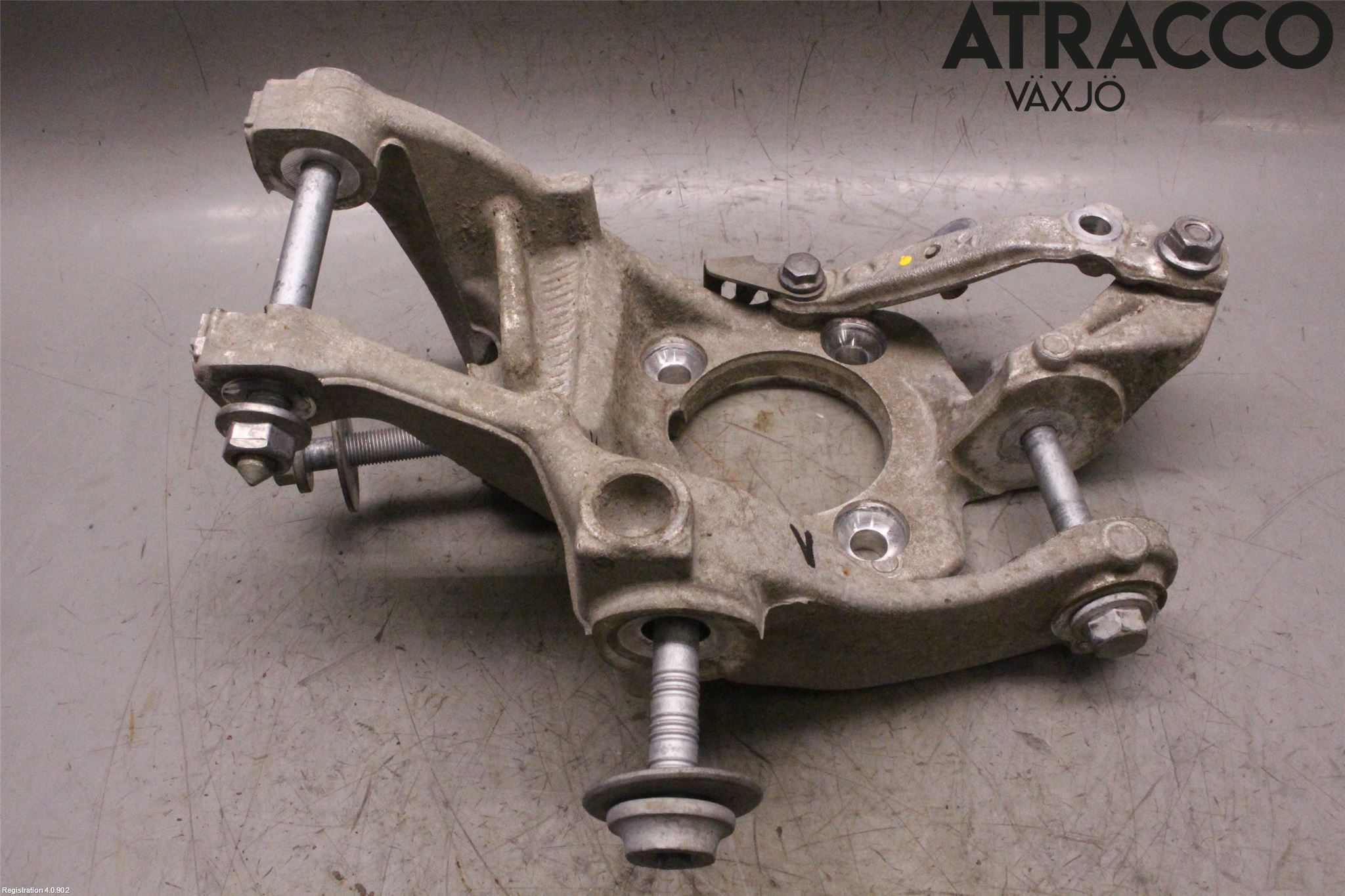 Peugeot 3008 17-24 Hjullagerhus-Spindel Vä B