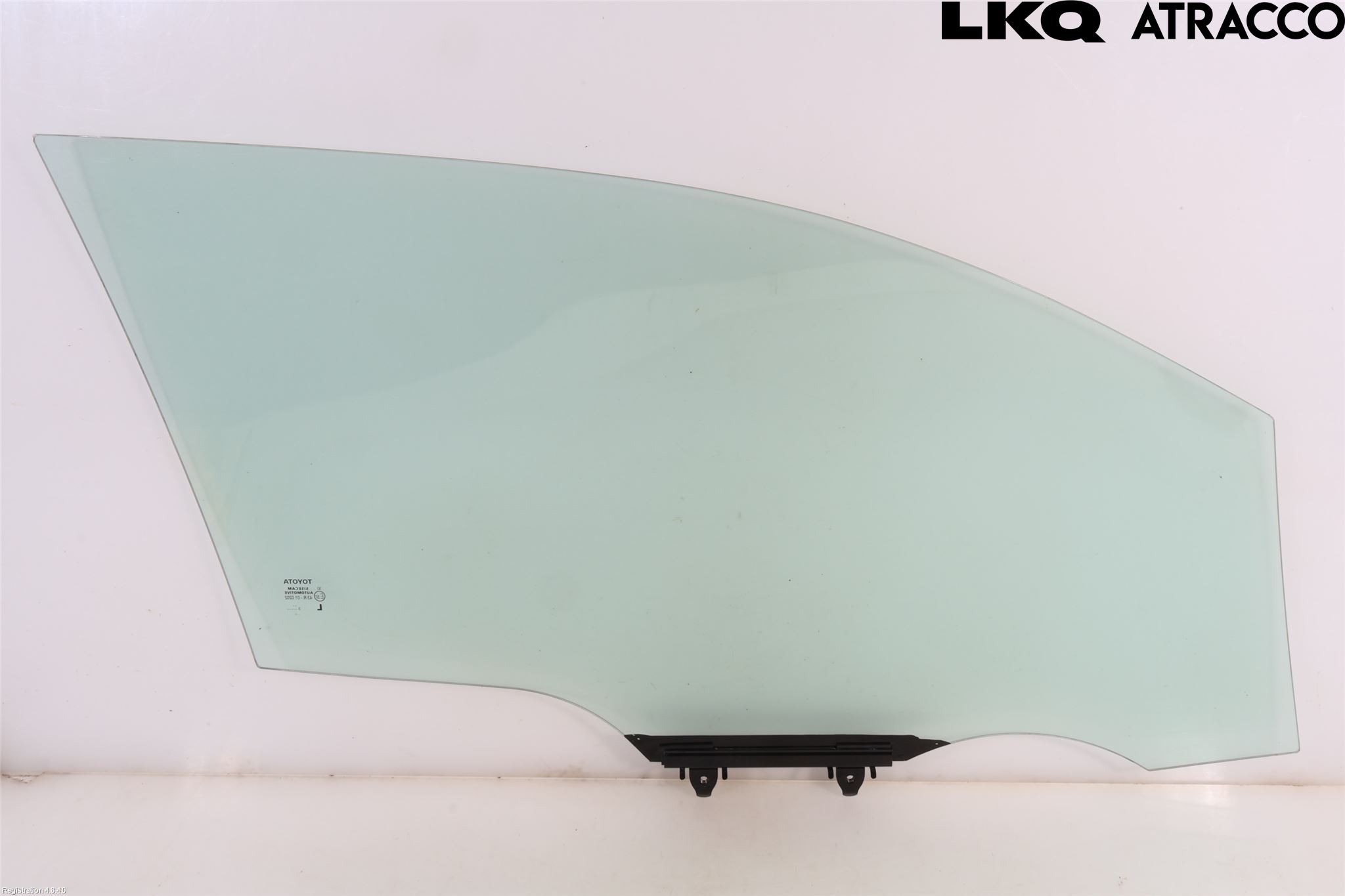 Toyota C-HR 24- Dörruta Fram Vänster