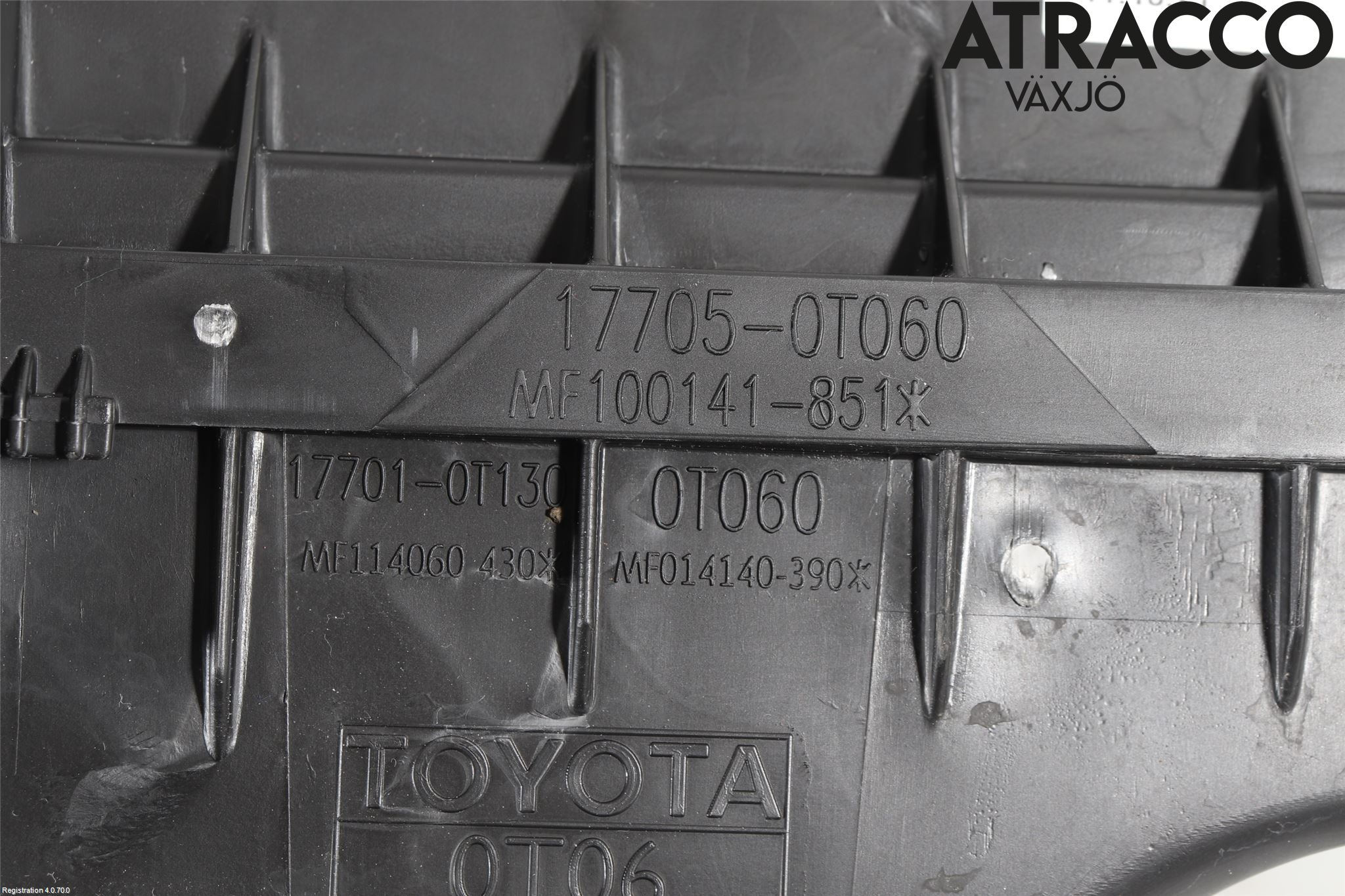 Toyota AURIS 13-19 Luftrenare