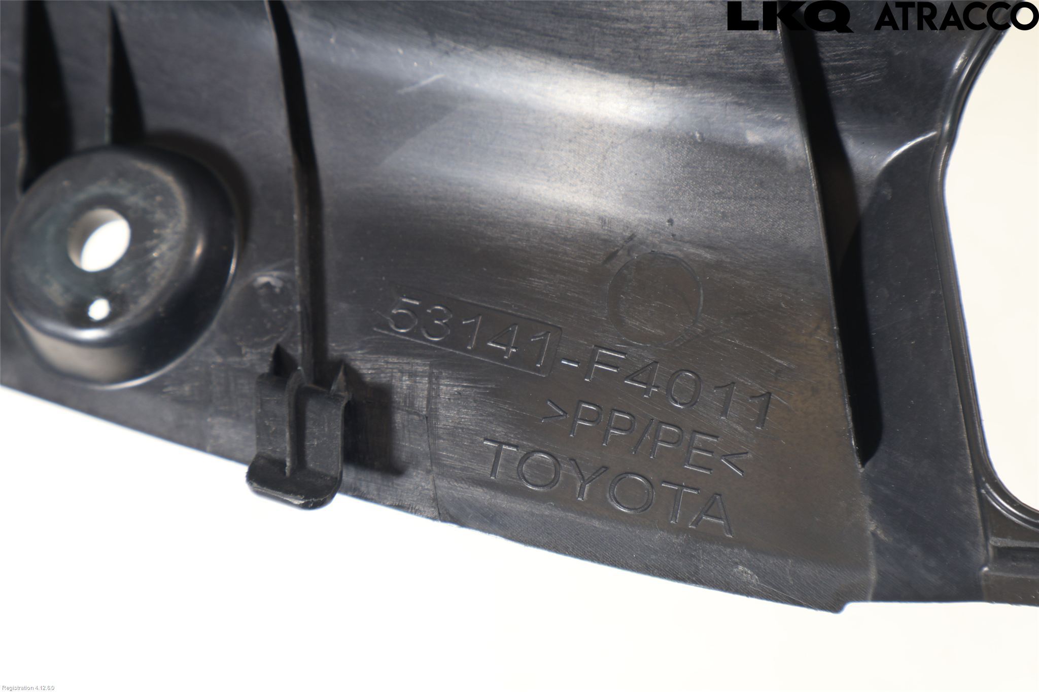 Toyota C-HR 16-23 Täckplast Front