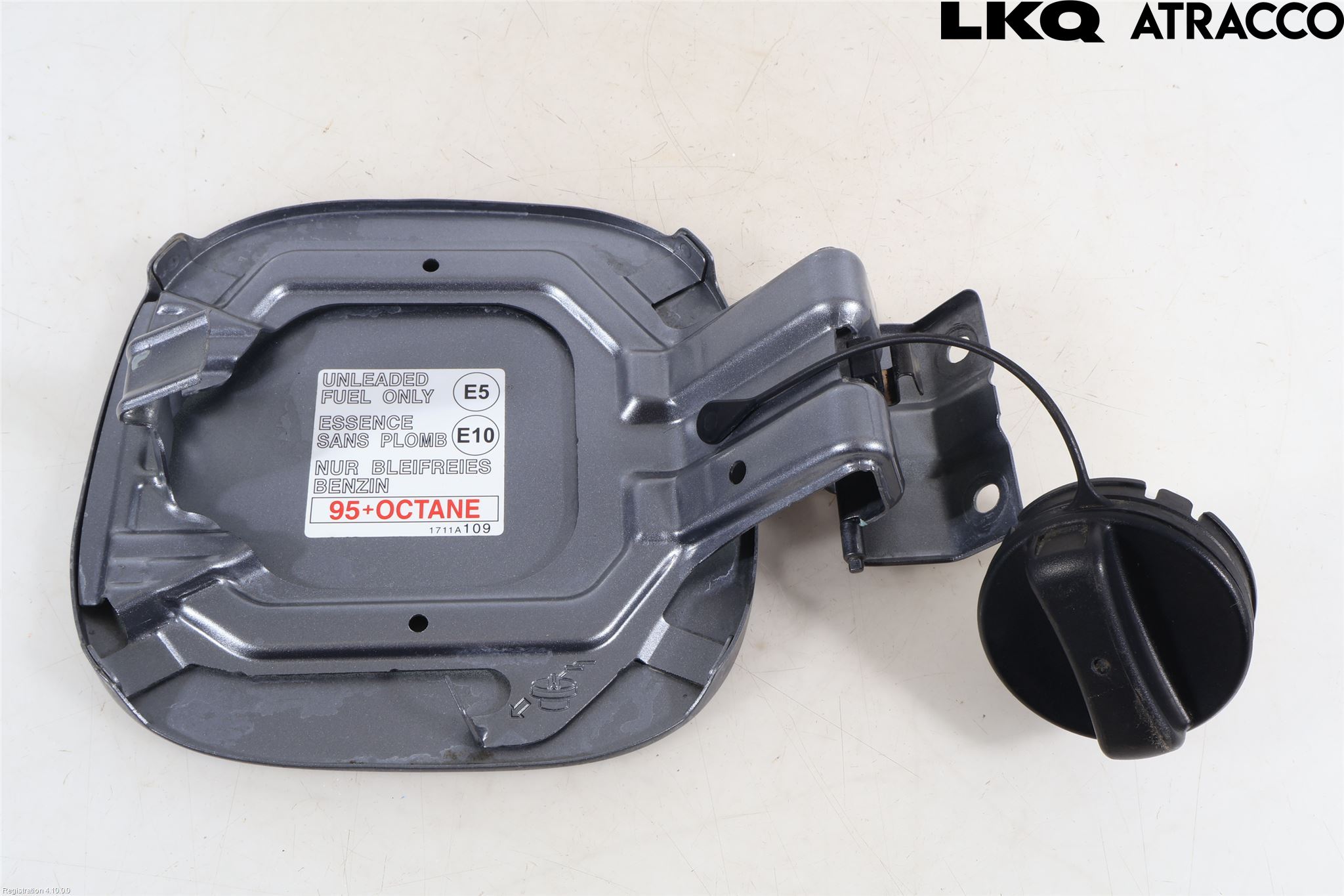 Mitsubishi OUTLANDER 13-21 Tanklucka