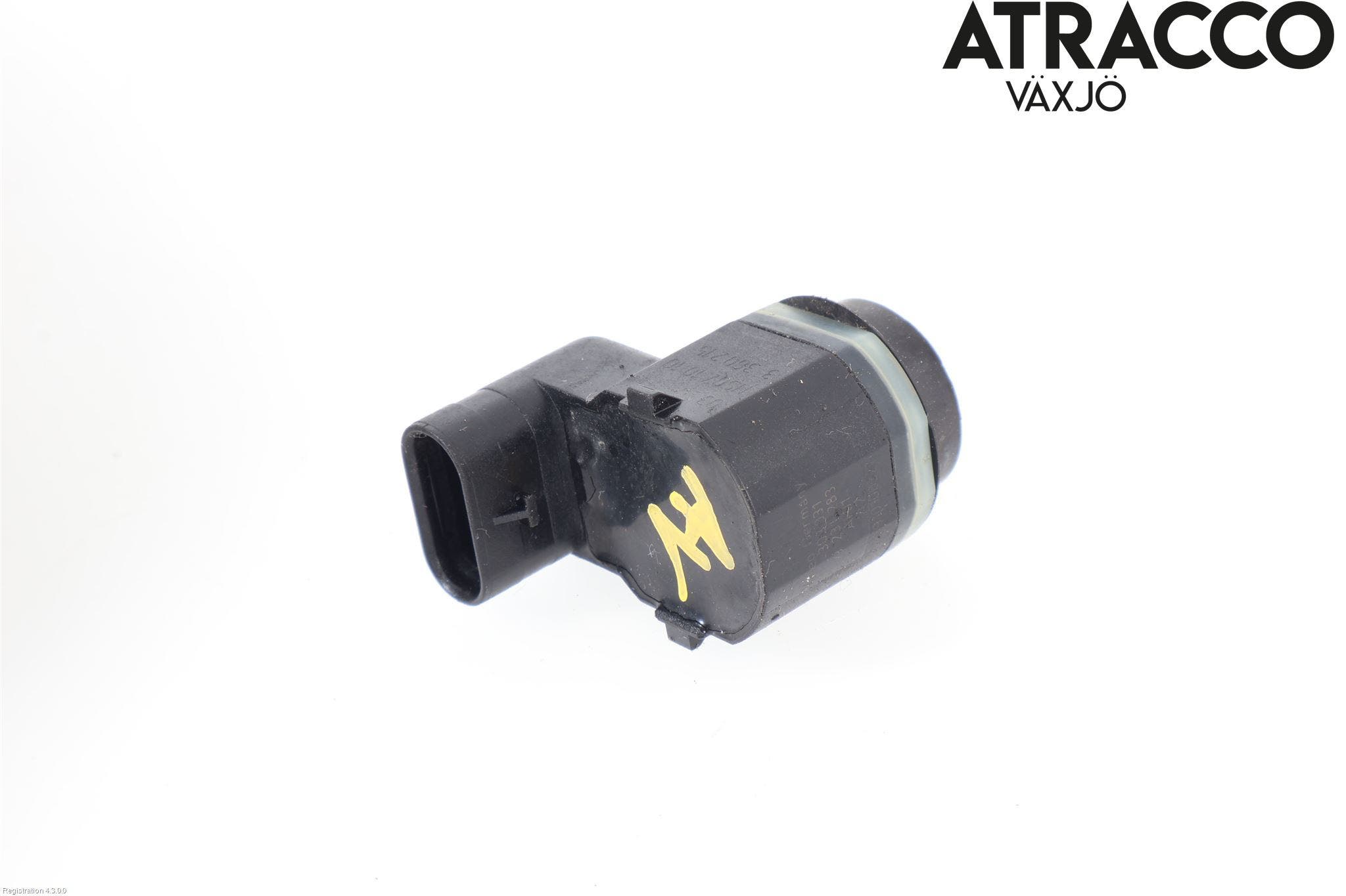 BMW 5 F10/F11/F18 09-17 Parkeringshjälp Frontsensor