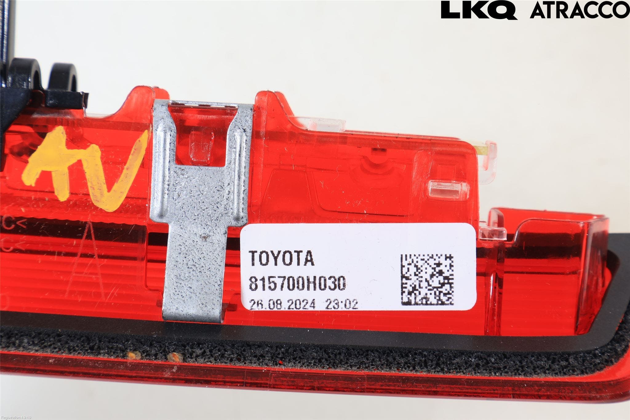 Toyota AYGO X AB70 22- Bromsljus Bakruta