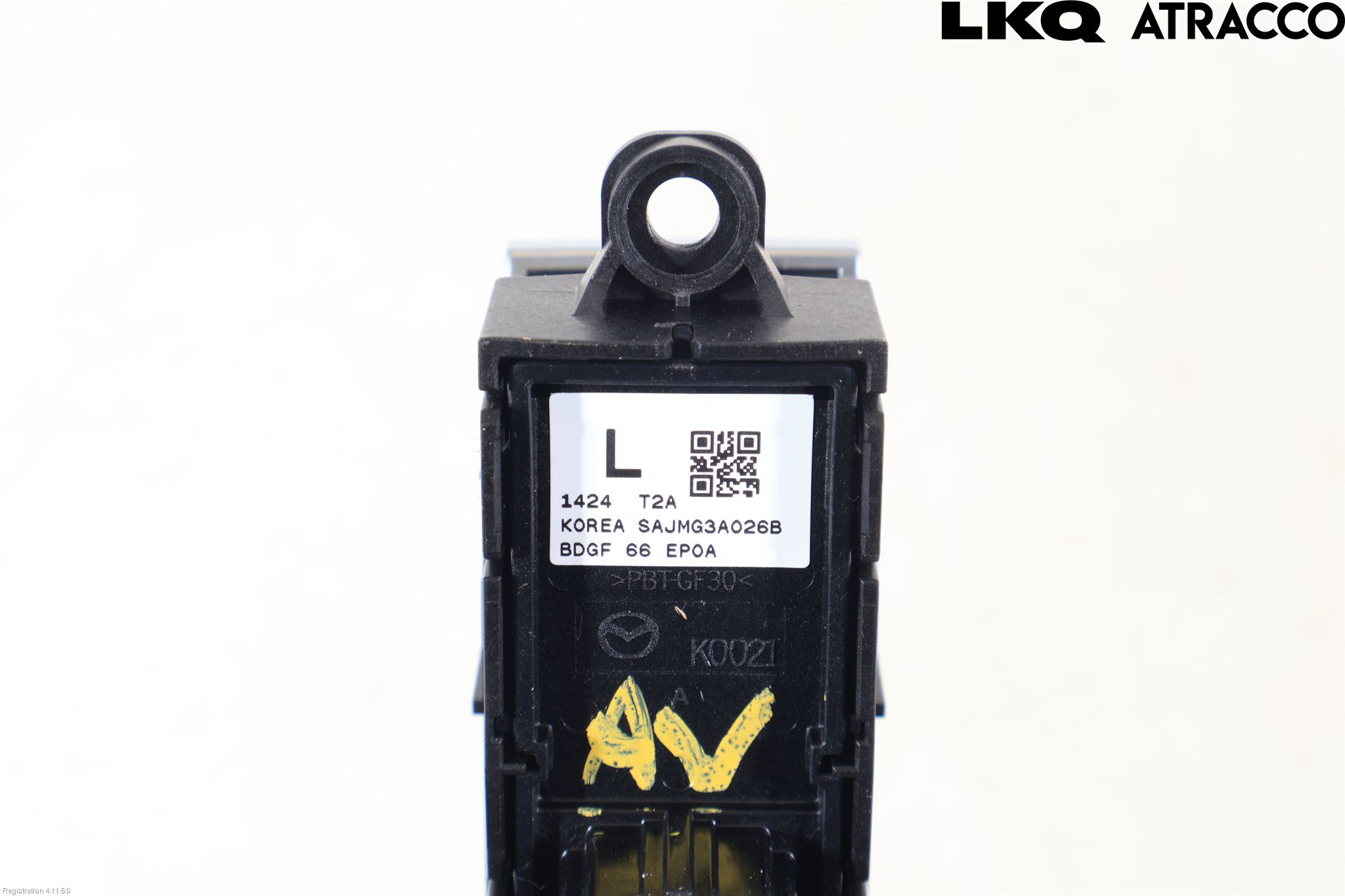 Mazda CX-80 24- Strömställare Parkeringsbroms