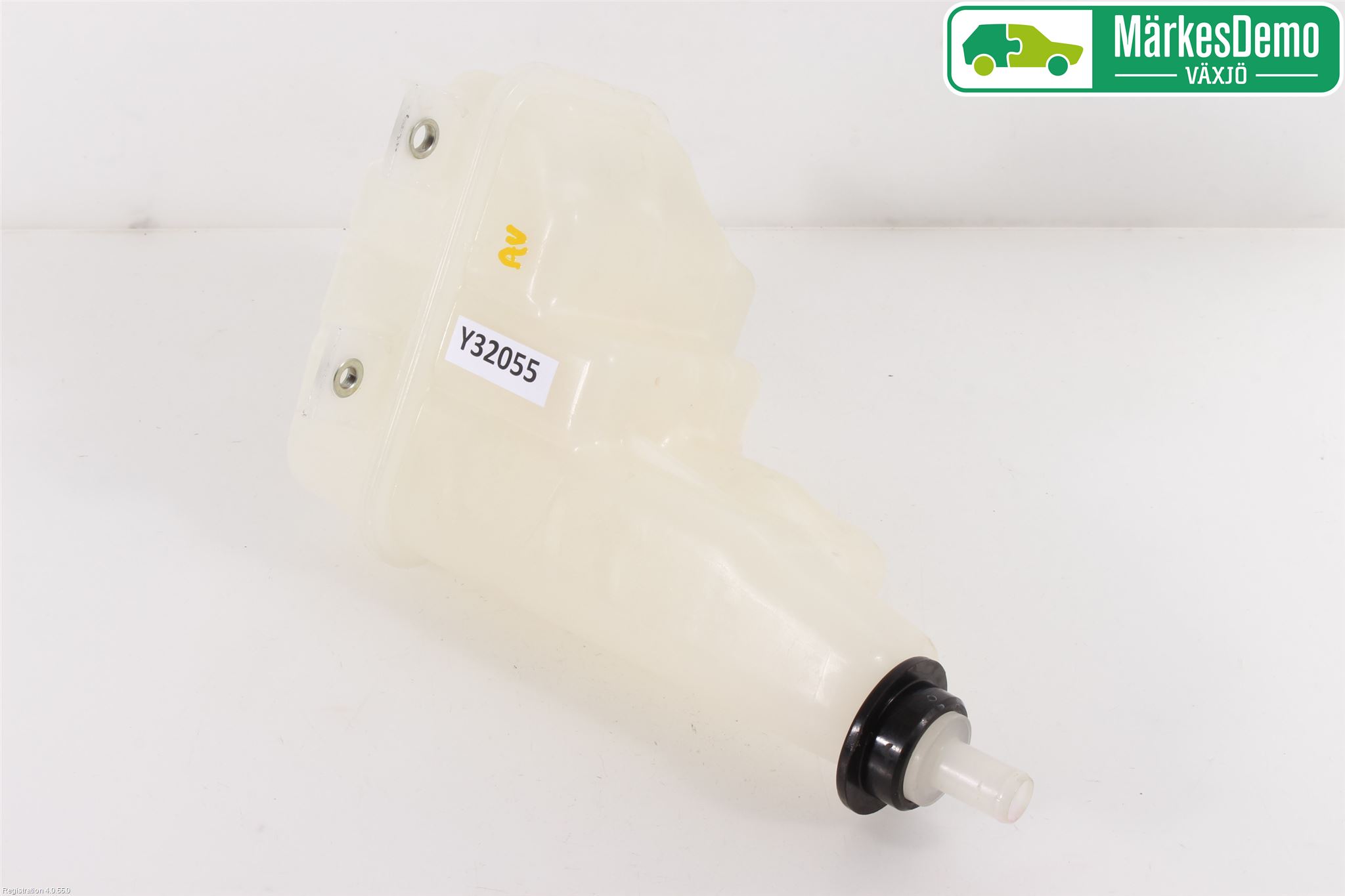 Toyota HILUX 16- Expansionstank