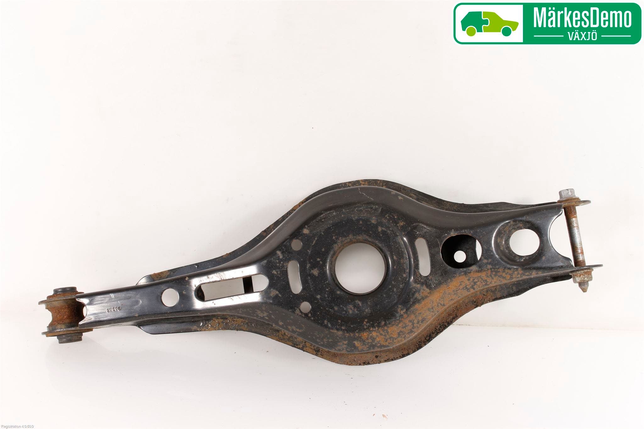 Toyota C-HR 16-23 Bärarm Bak Höger