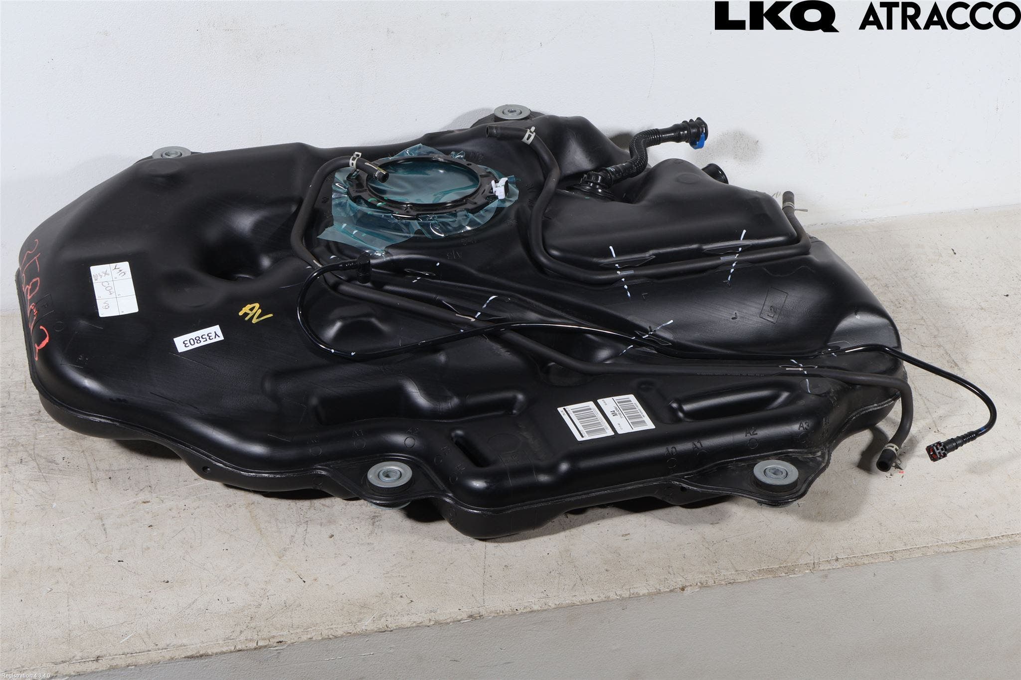 Toyota COROLLA 19- Bränsletank