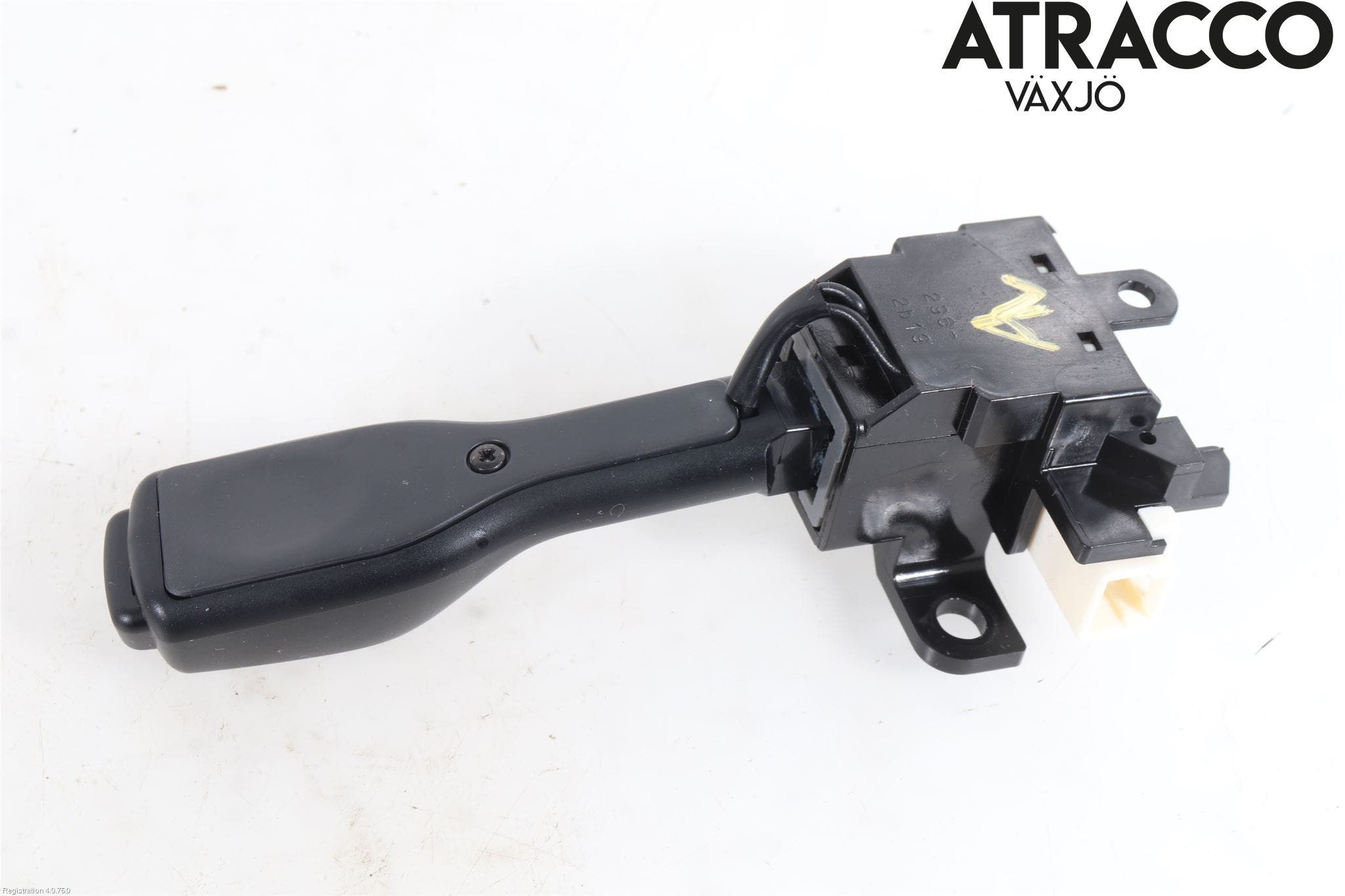 Toyota AVENSIS 09-15 Farthållare