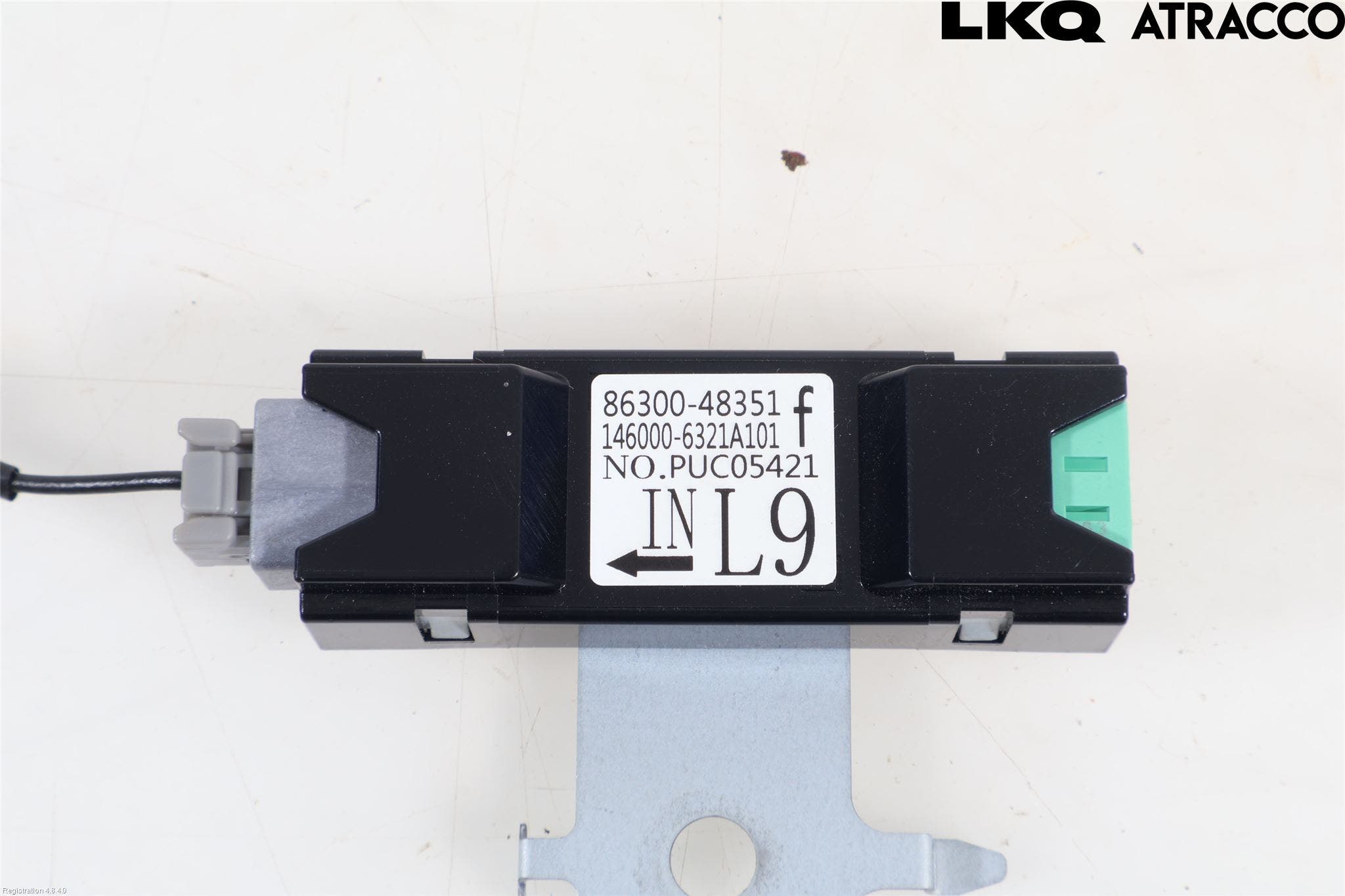 Toyota bZ4X EA10 22- Antenn El