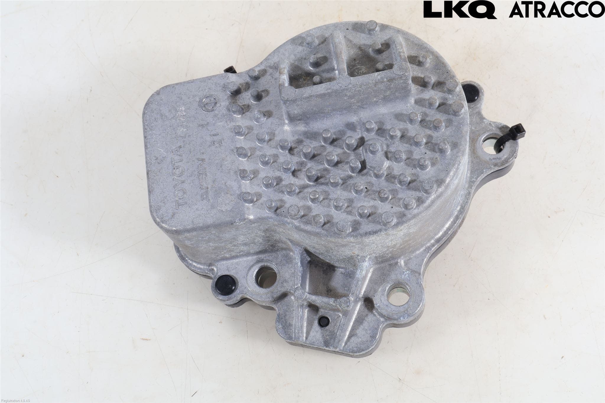 Toyota YARIS XP130 15-20 Vattenpump