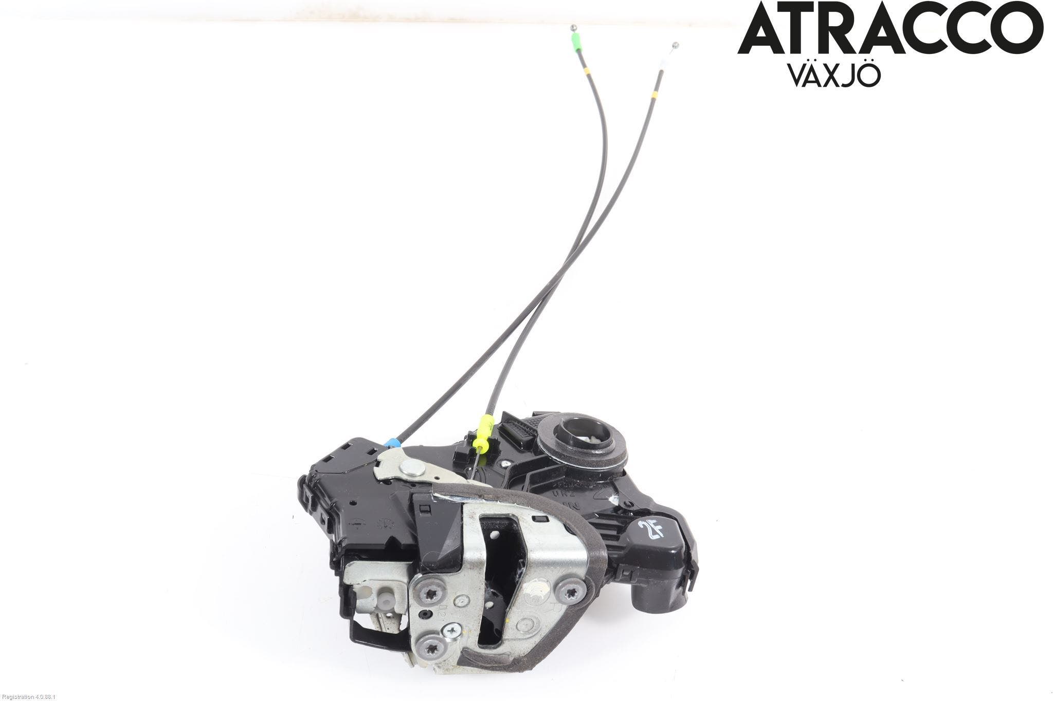 Toyota AURIS 07-09 Låskista-Dörrlås