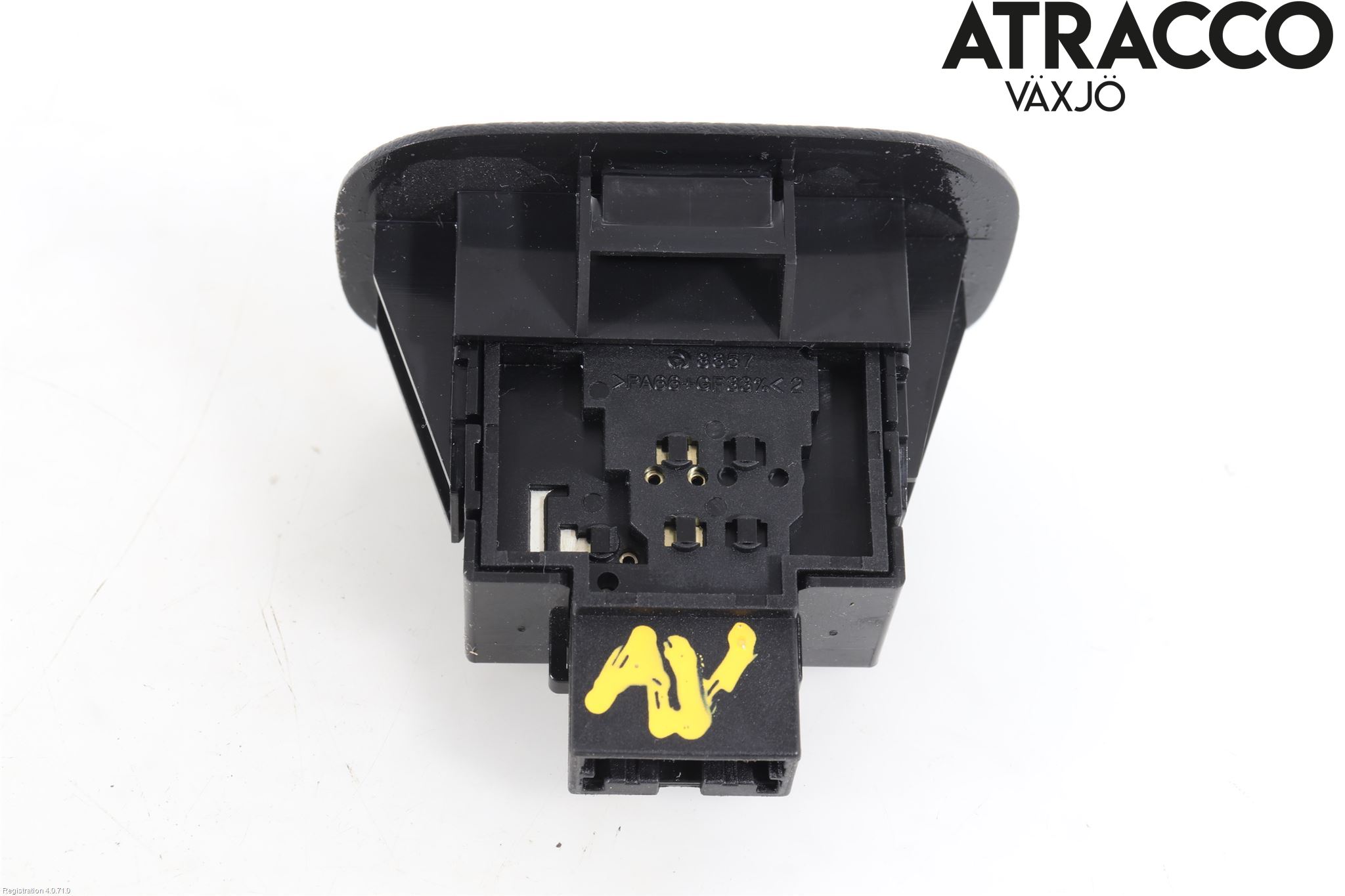 Nissan X-TRAIL 14-21 Strömställare Baklucka