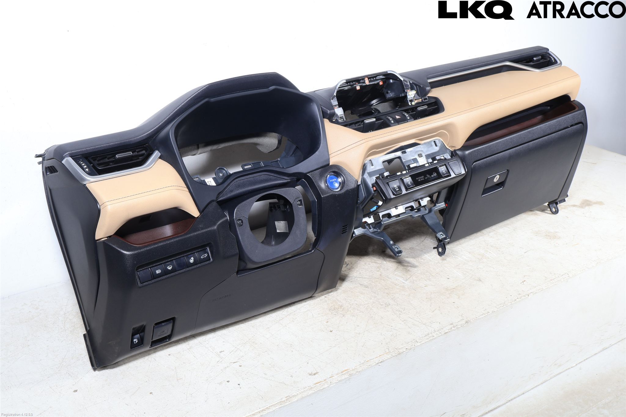 Toyota RAV4 19- Instrumentbräda