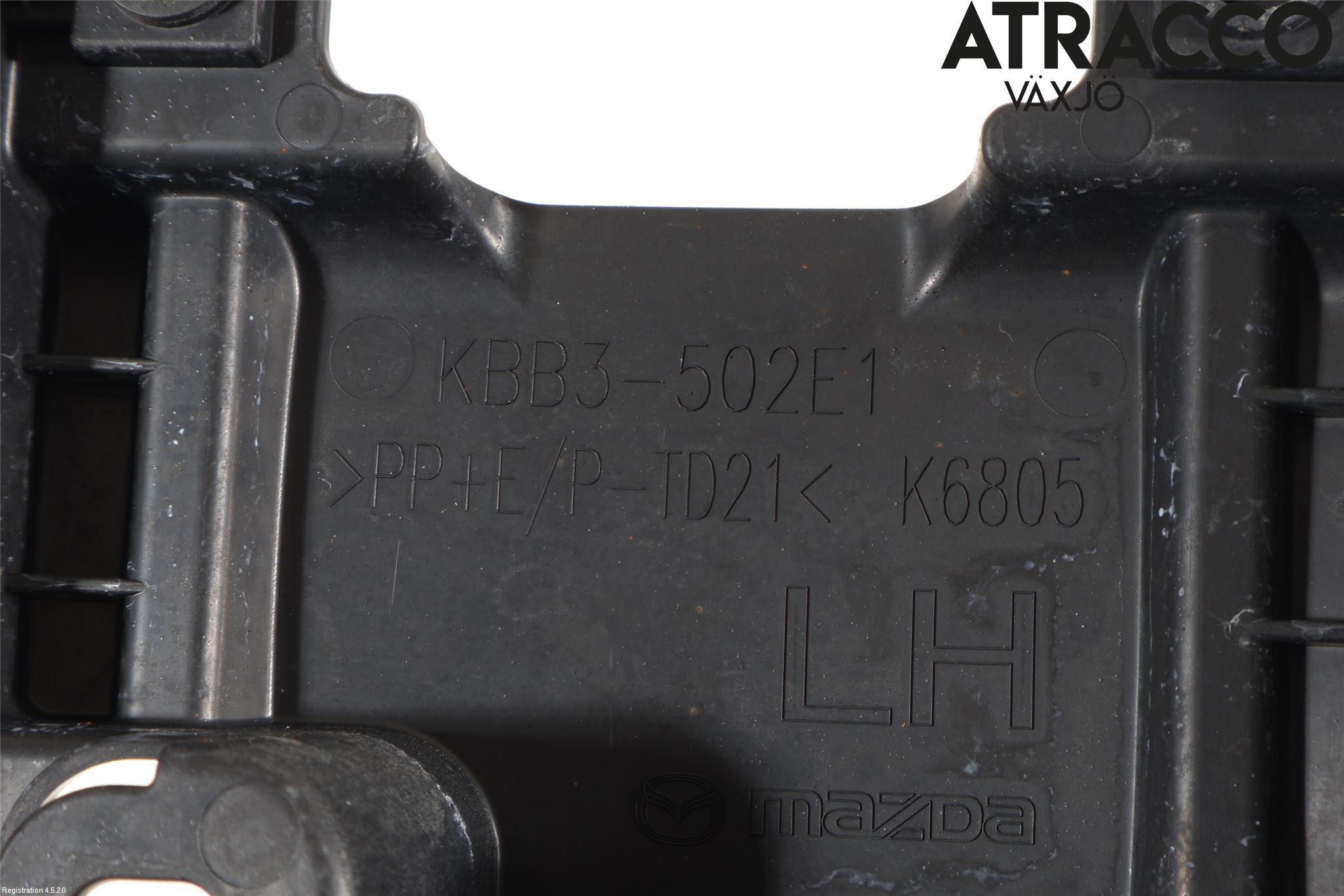 Mazda CX-60 22- Stötfångardel Fram Vä