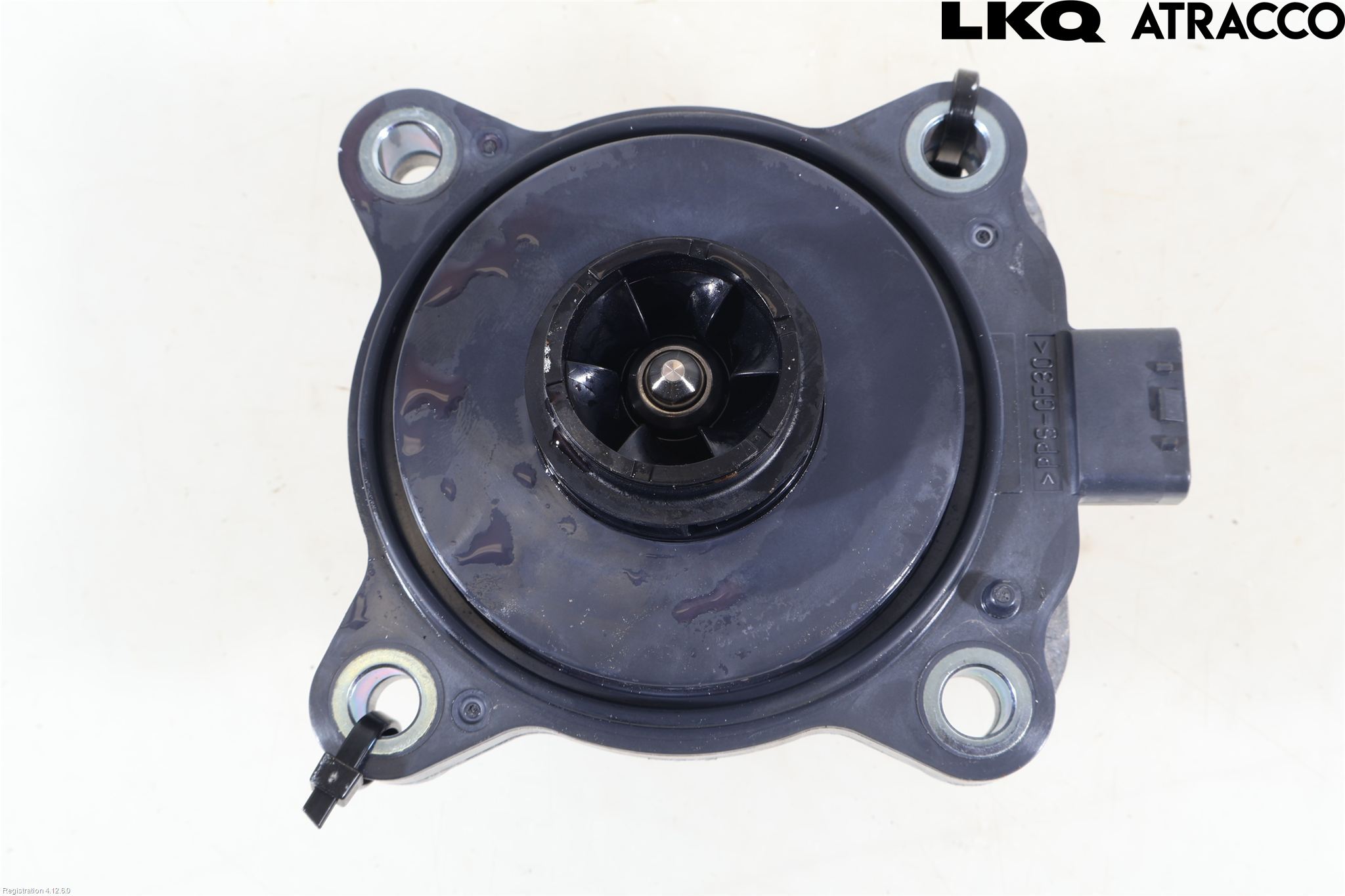 Toyota YARIS XP21 20- Vattenpump